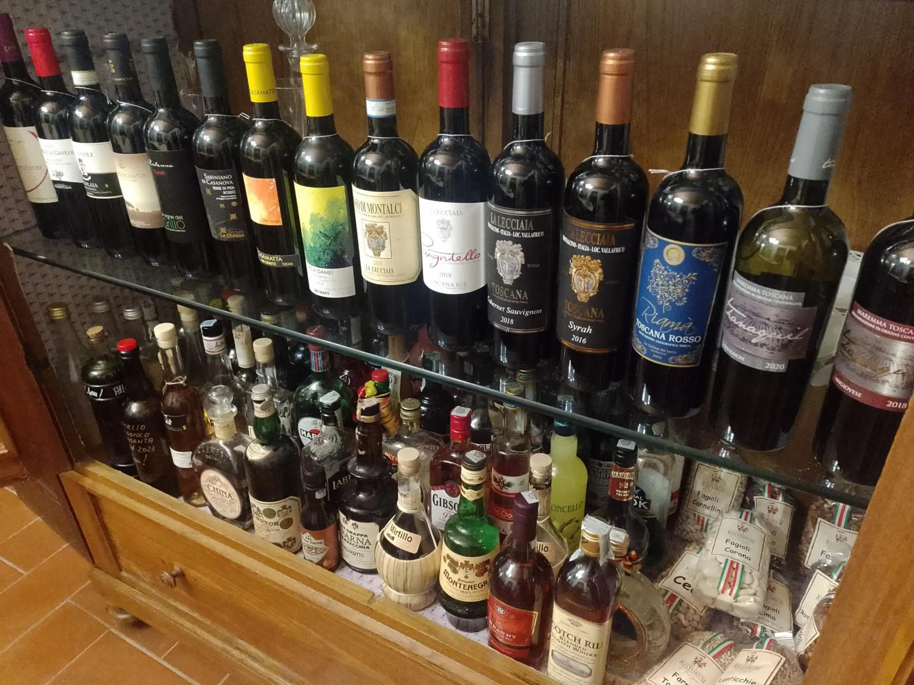 Drinks in Villa Marinsky Pietrasanta