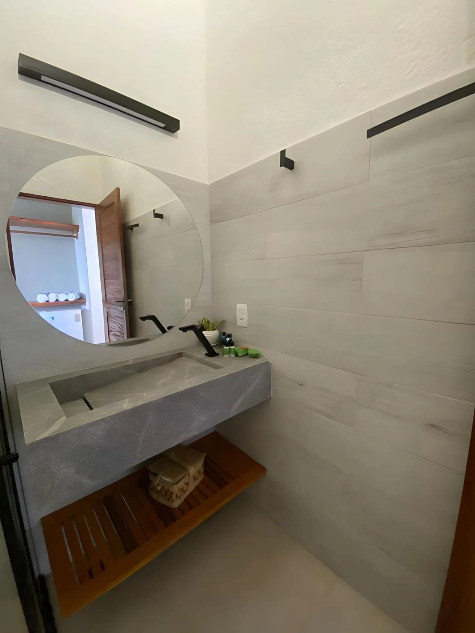 Bathroom in Alameda Lounge Pousada