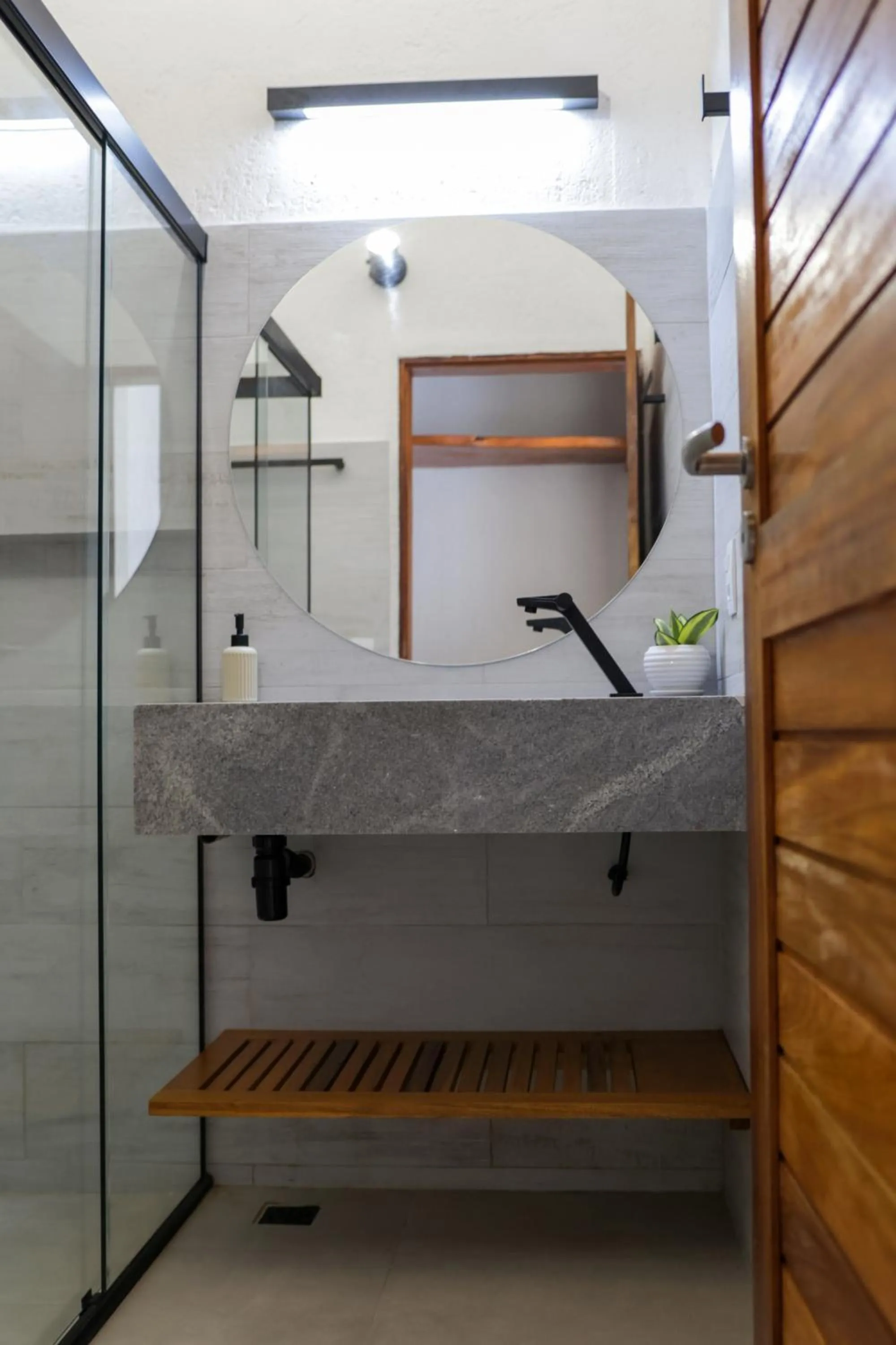 Bathroom in Alameda Lounge Pousada