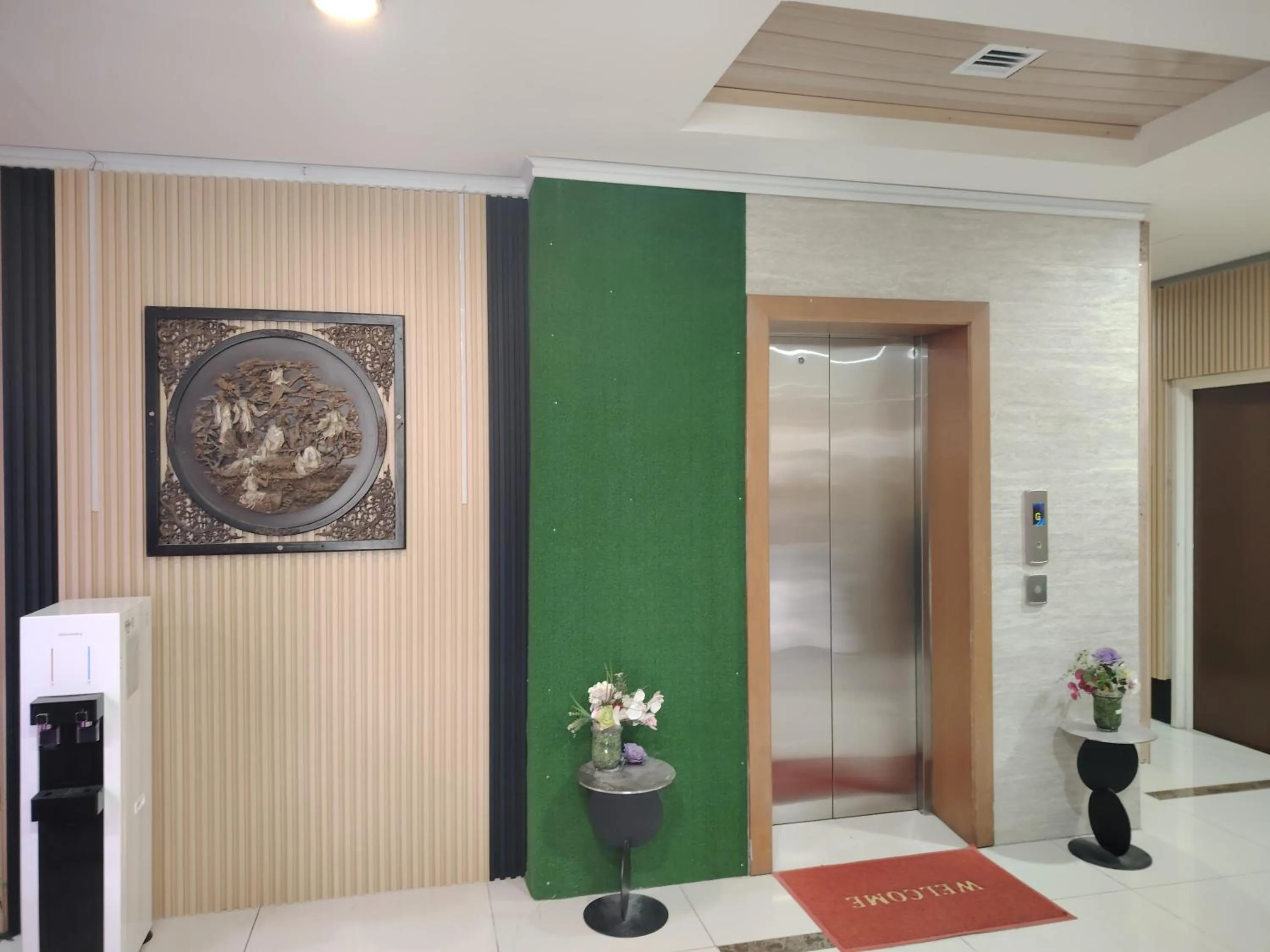 Golden Leaf Boutique Hotel Nusa Idaman Formerly Known as Ariana Hotel