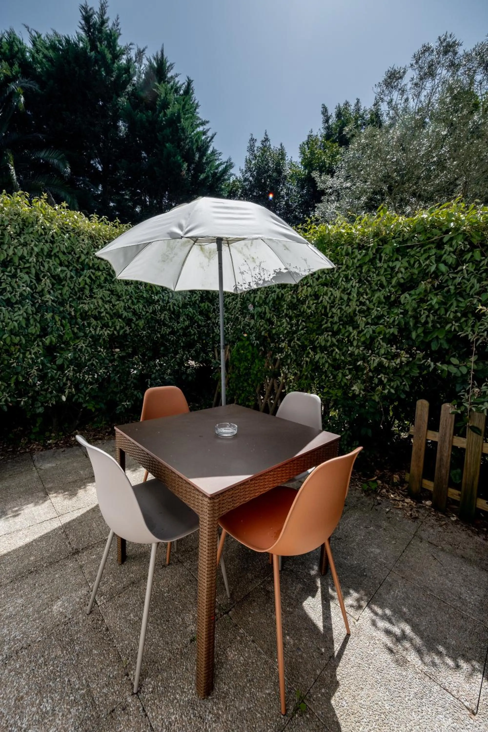 Day in Résidence Château d'Acotz - Appartements avec piscine à 300m des Plages & Océan