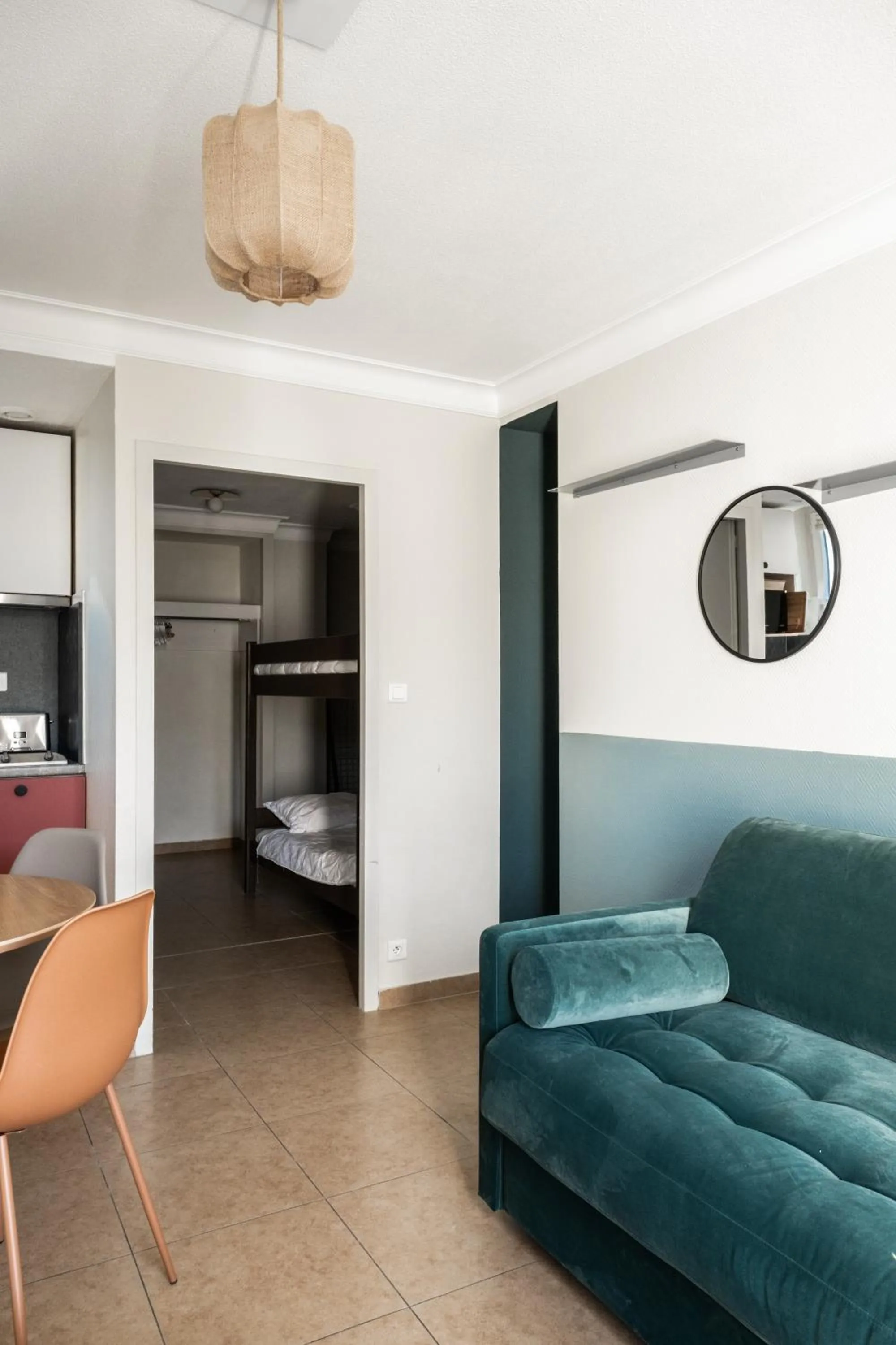 Bed in Résidence Château d'Acotz - Appartements avec piscine à 300m des Plages & Océan