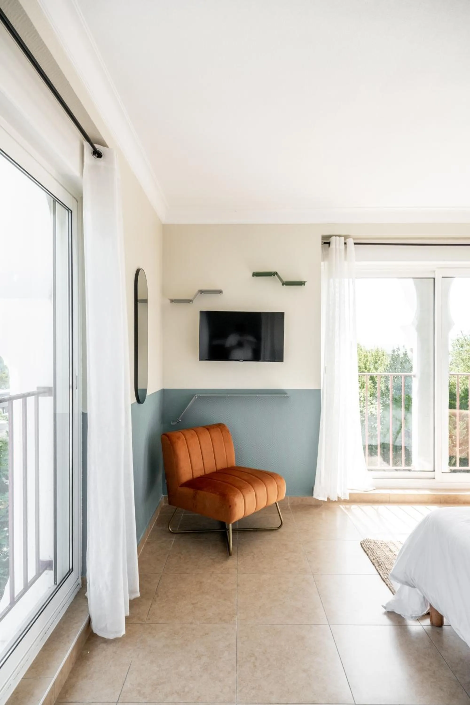 Bed in Résidence Château d'Acotz - Appartements avec piscine à 300m des Plages & Océan