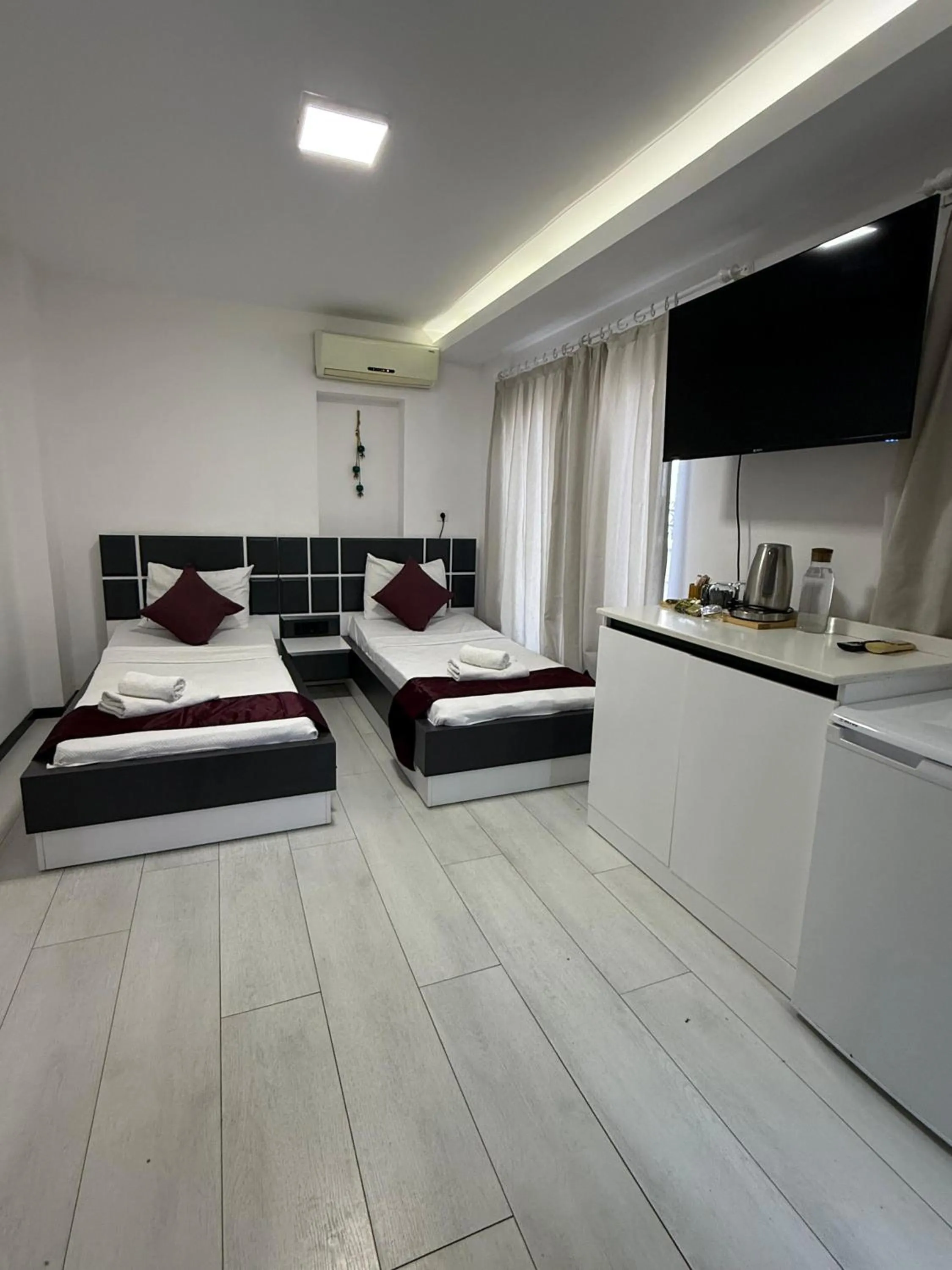 Bed in WB Weekend Otel