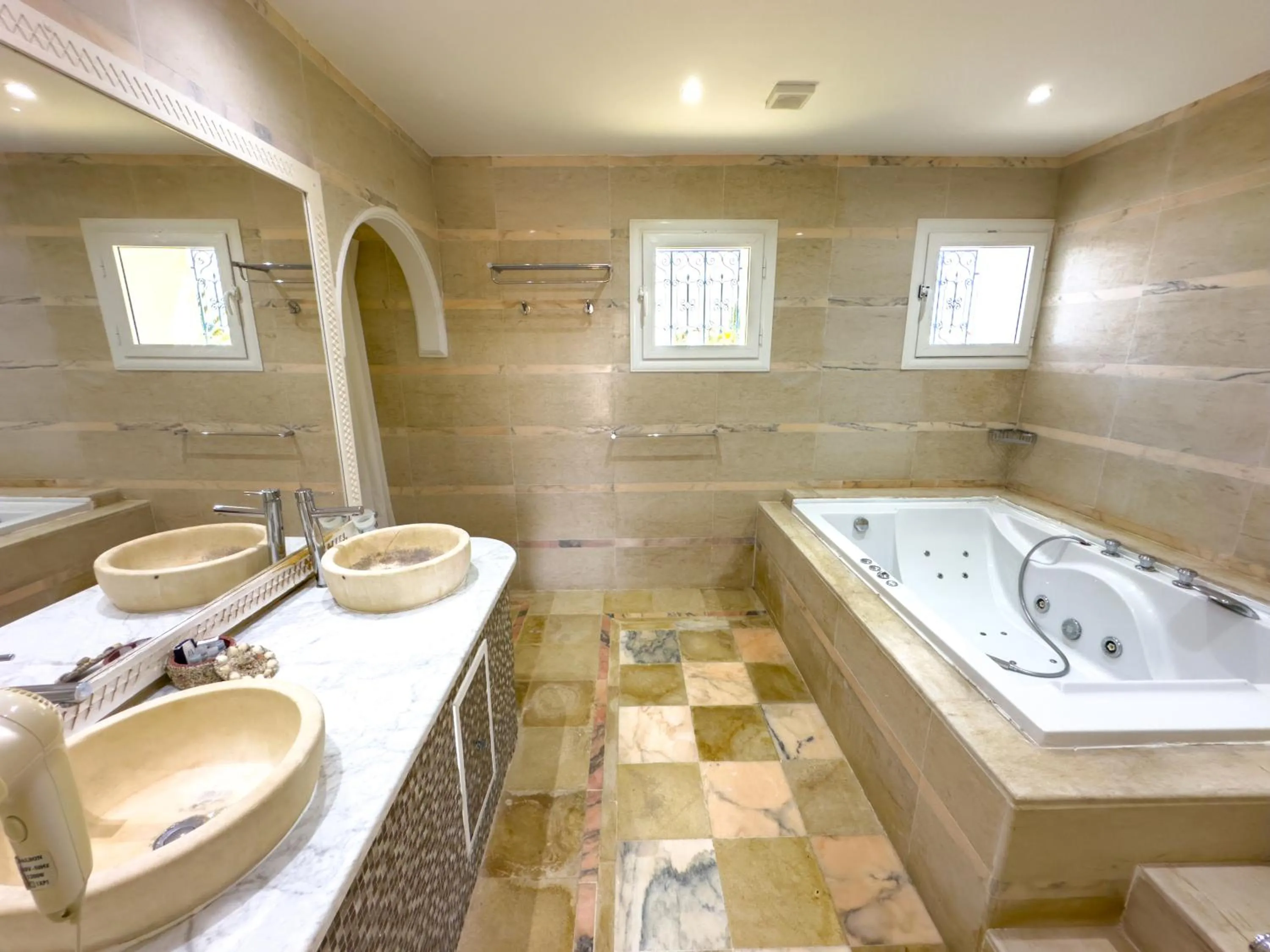 Bathroom in Le Patio de Mezraya