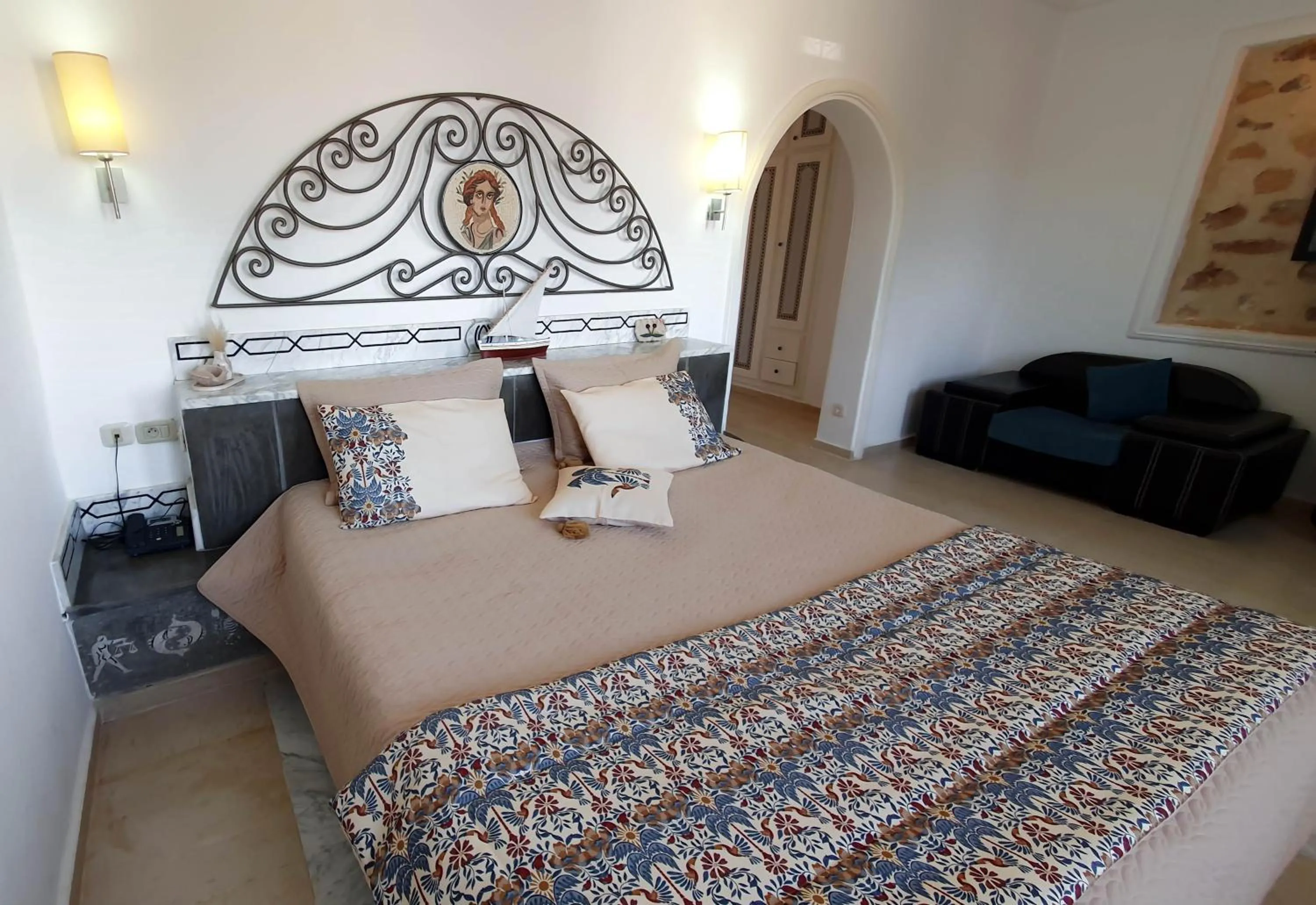 Photo of the whole room, Bed in Le Patio de Mezraya
