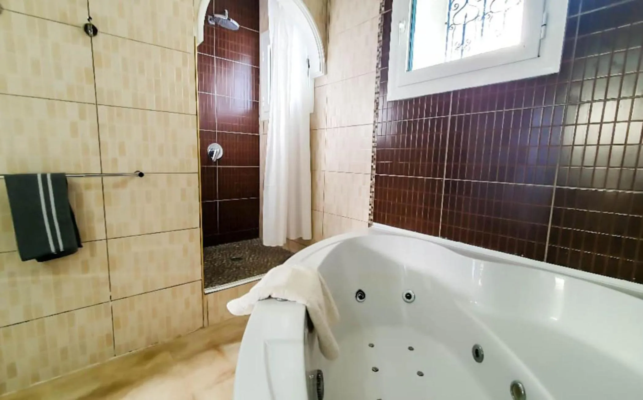 Bathroom in Le Patio de Mezraya