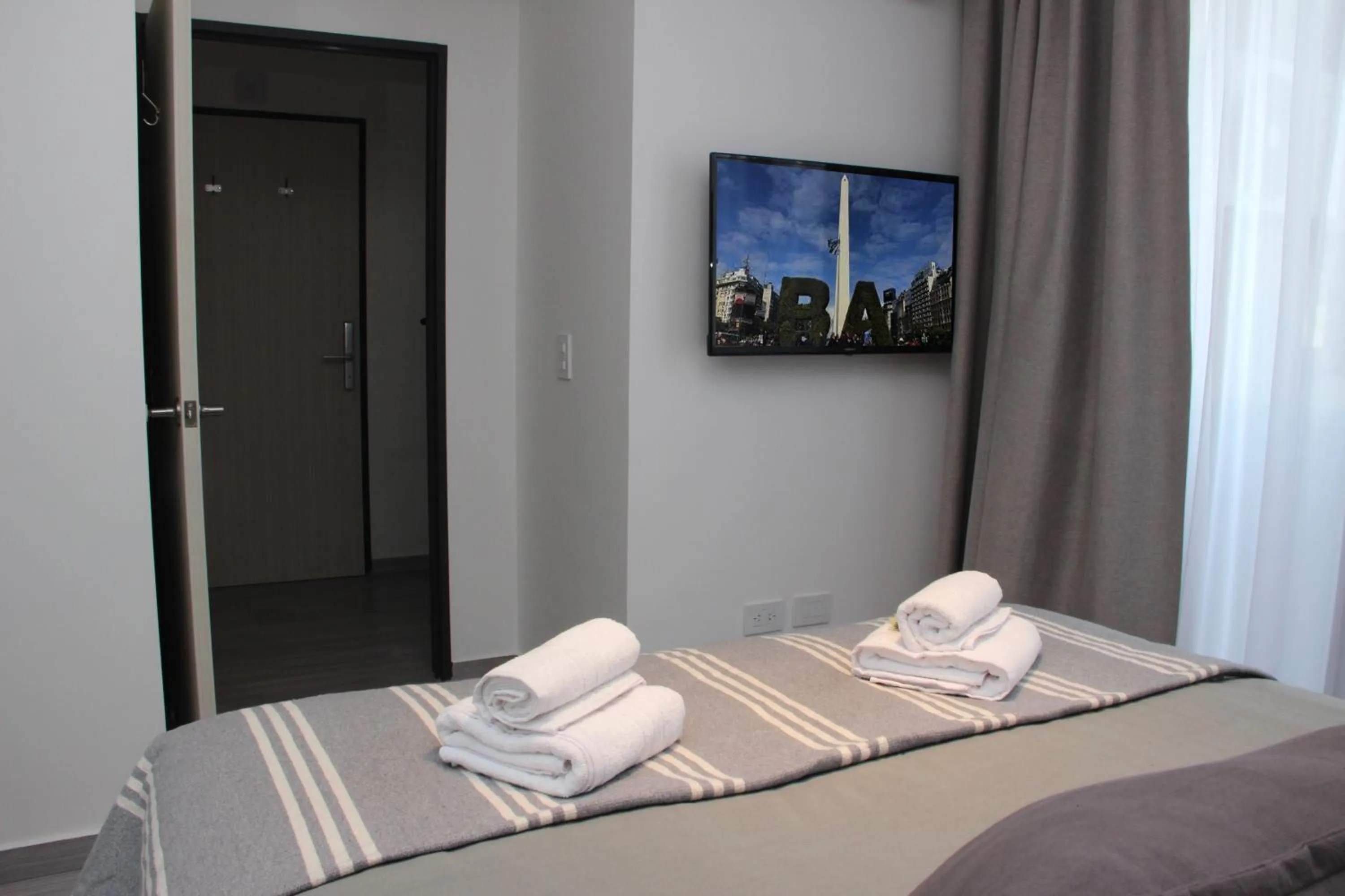 Bed in In House BA - Le coq