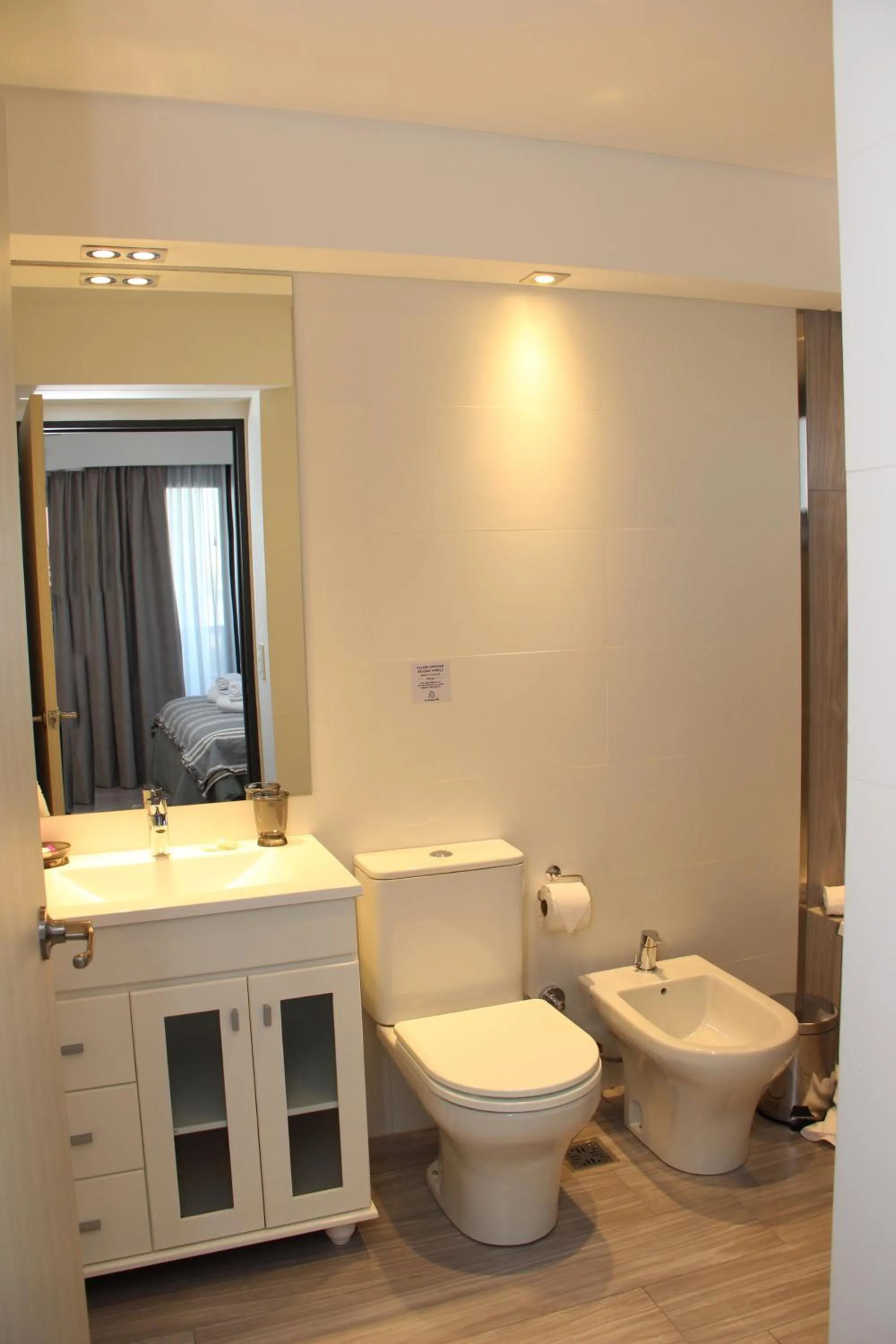 Bathroom in In House BA - Le coq