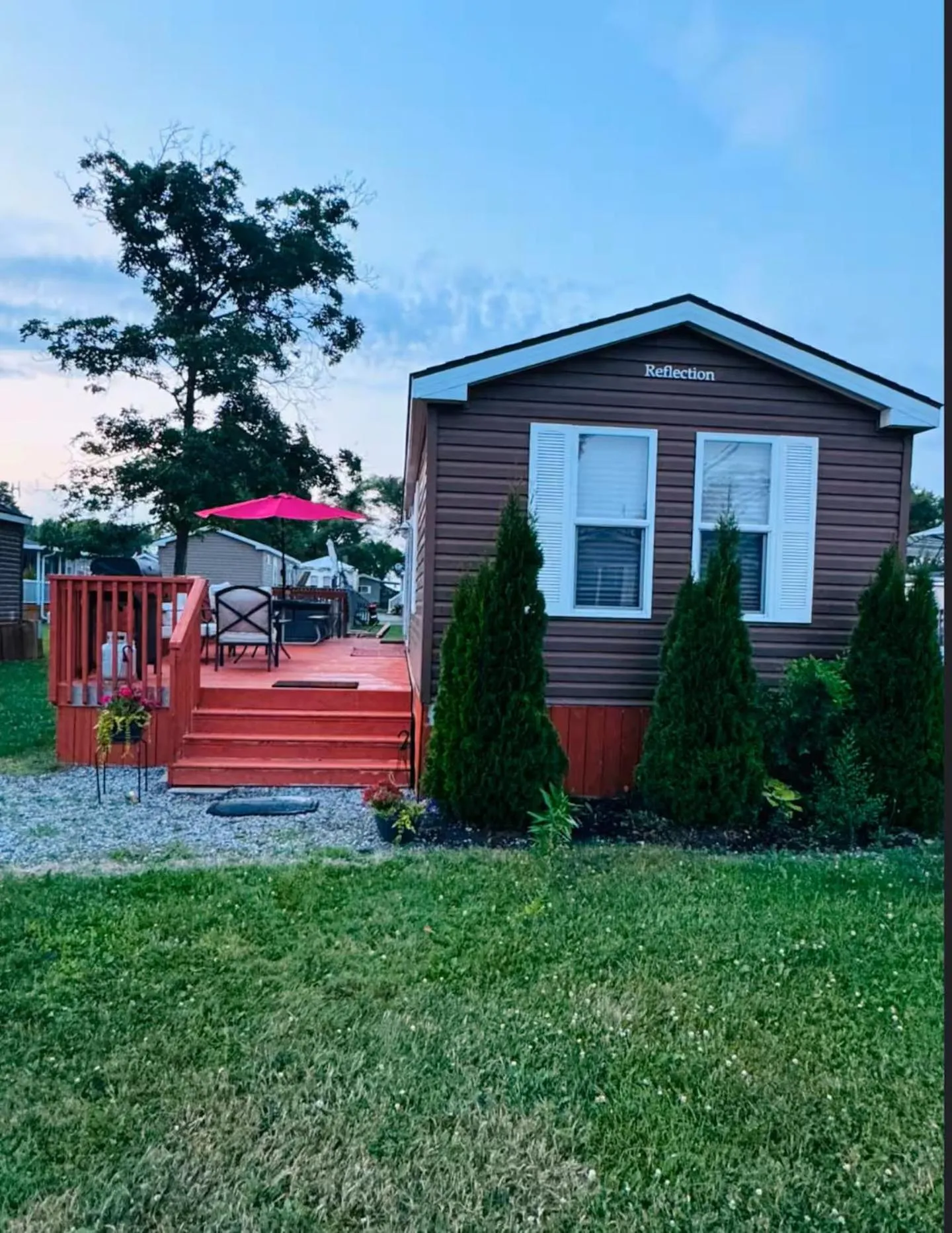 Property building in Falcon Cottages