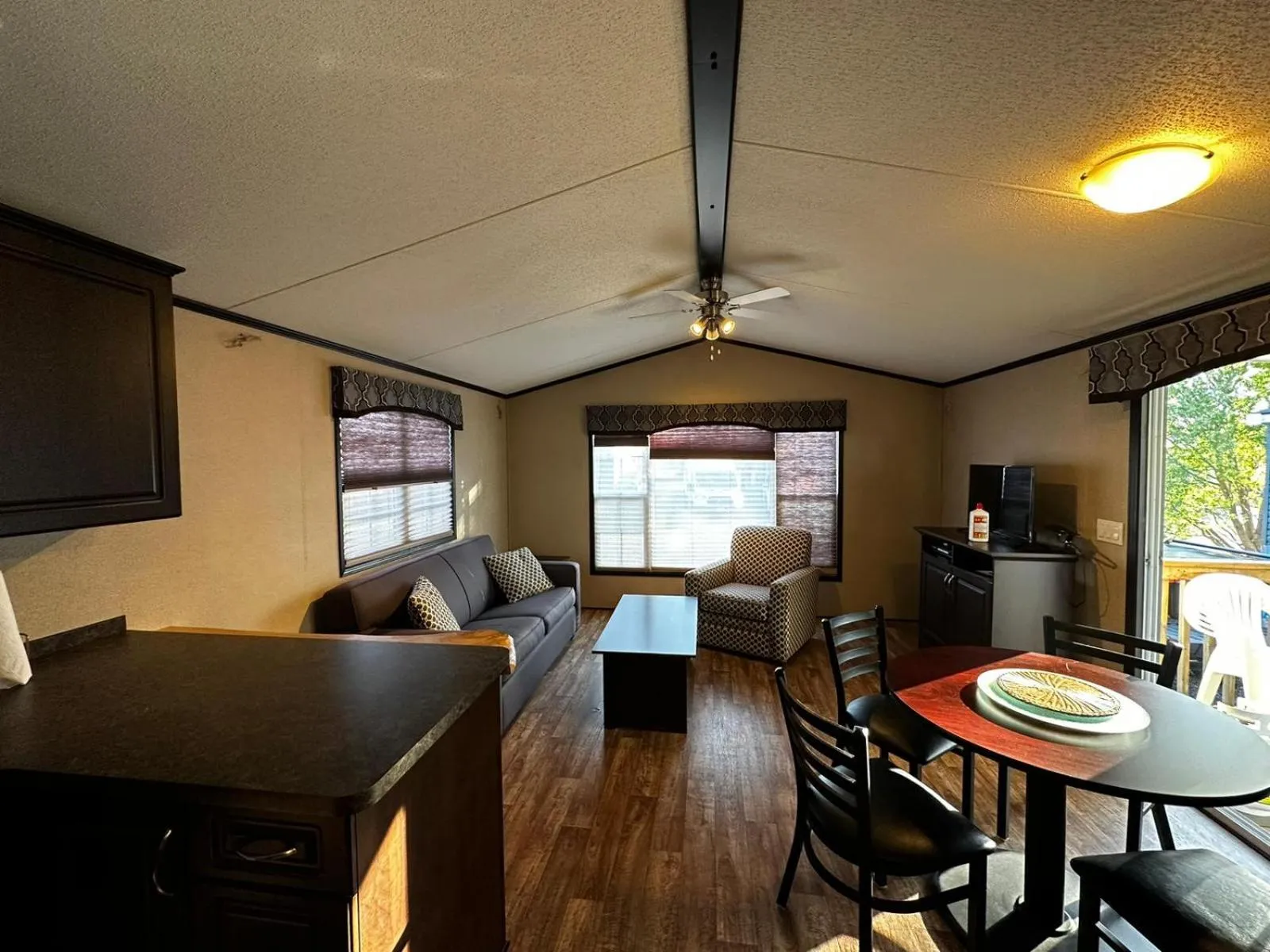 Living room in Falcon Cottages