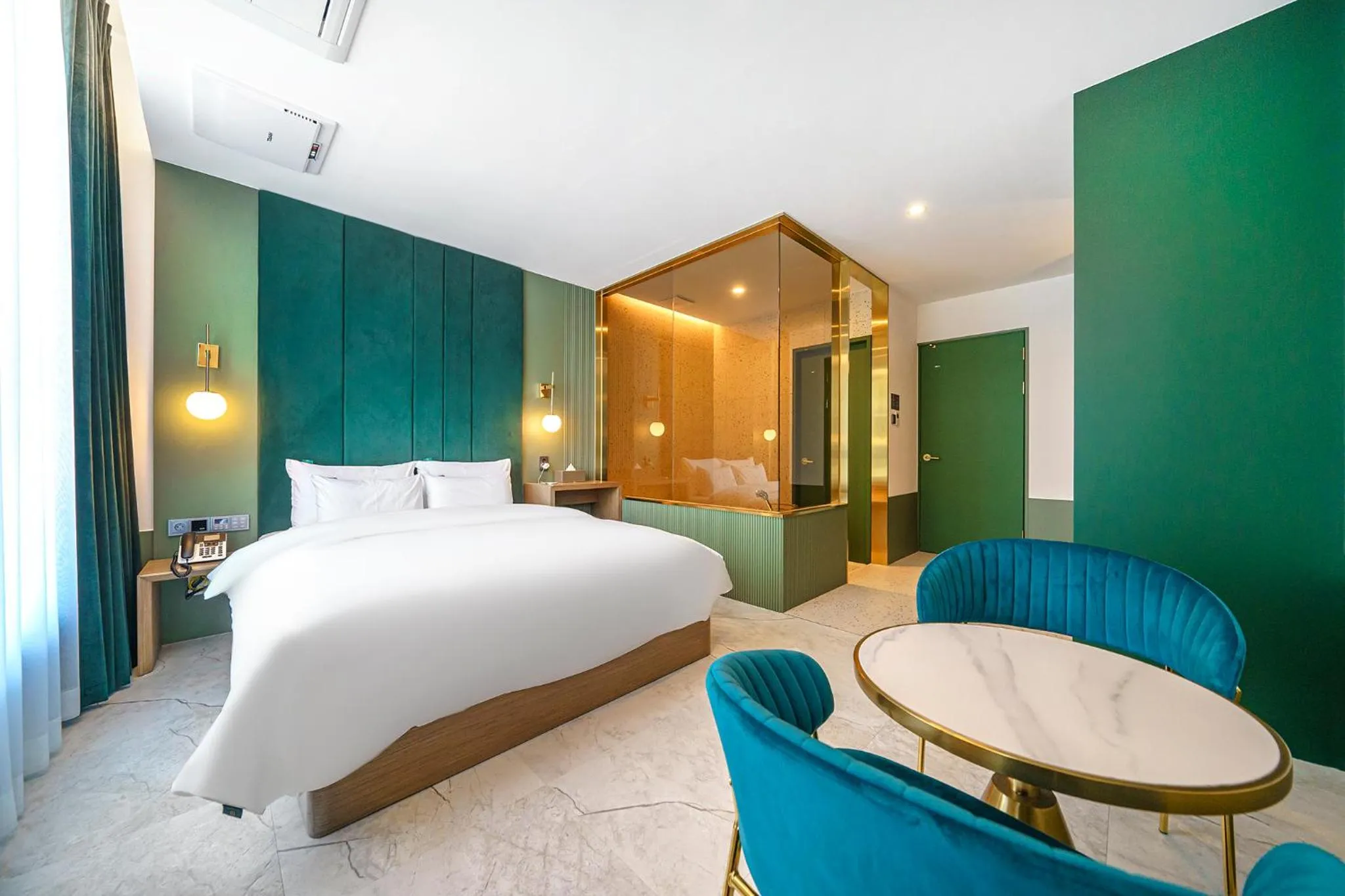 Bed in H-Avenue Hotel Geomdan New Town