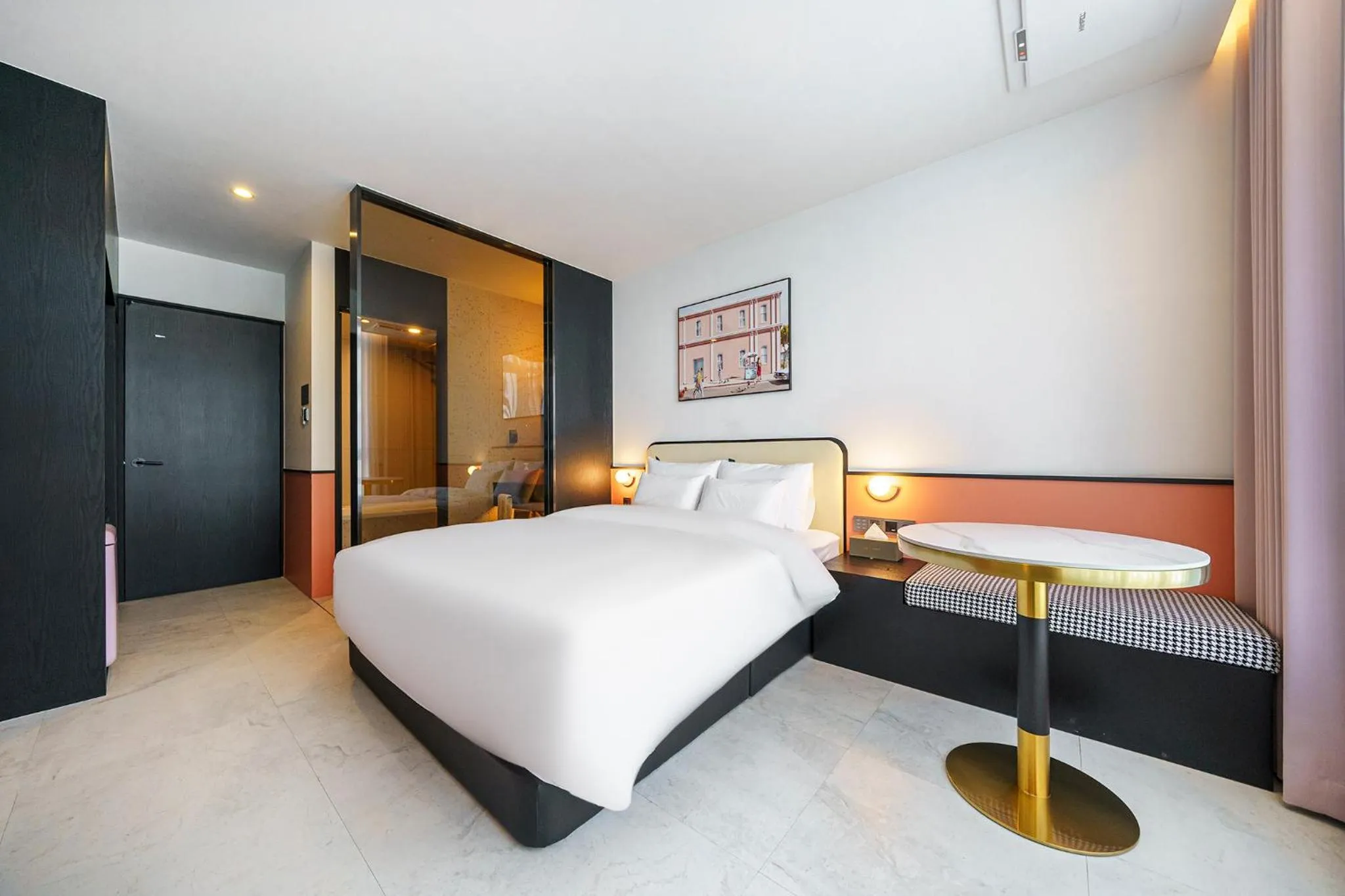 Bed in H-Avenue Hotel Geomdan New Town