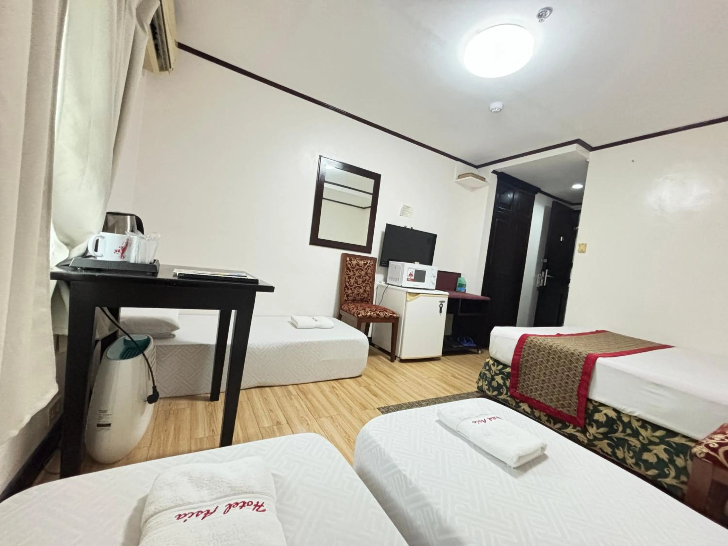 Bed in Hotel Asia Cebu