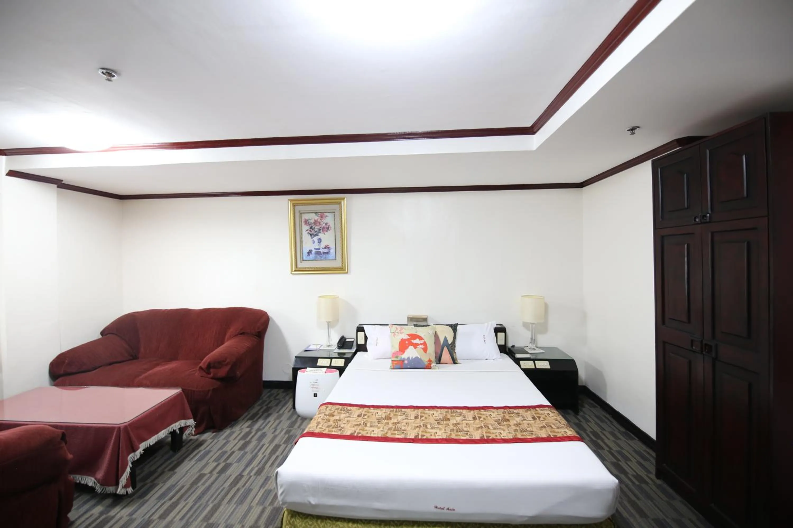 Bed in Hotel Asia Cebu