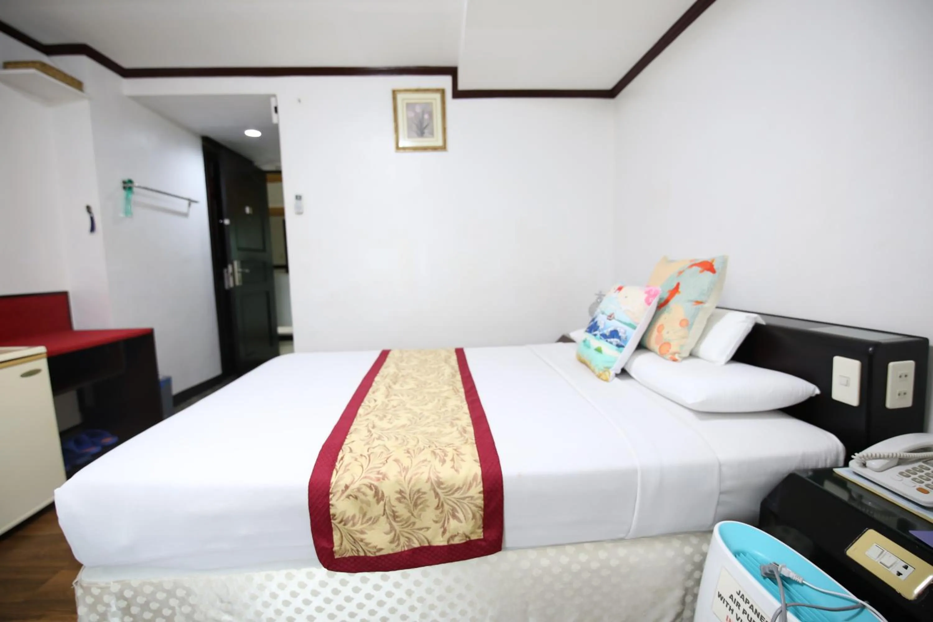 Bed in Hotel Asia Cebu