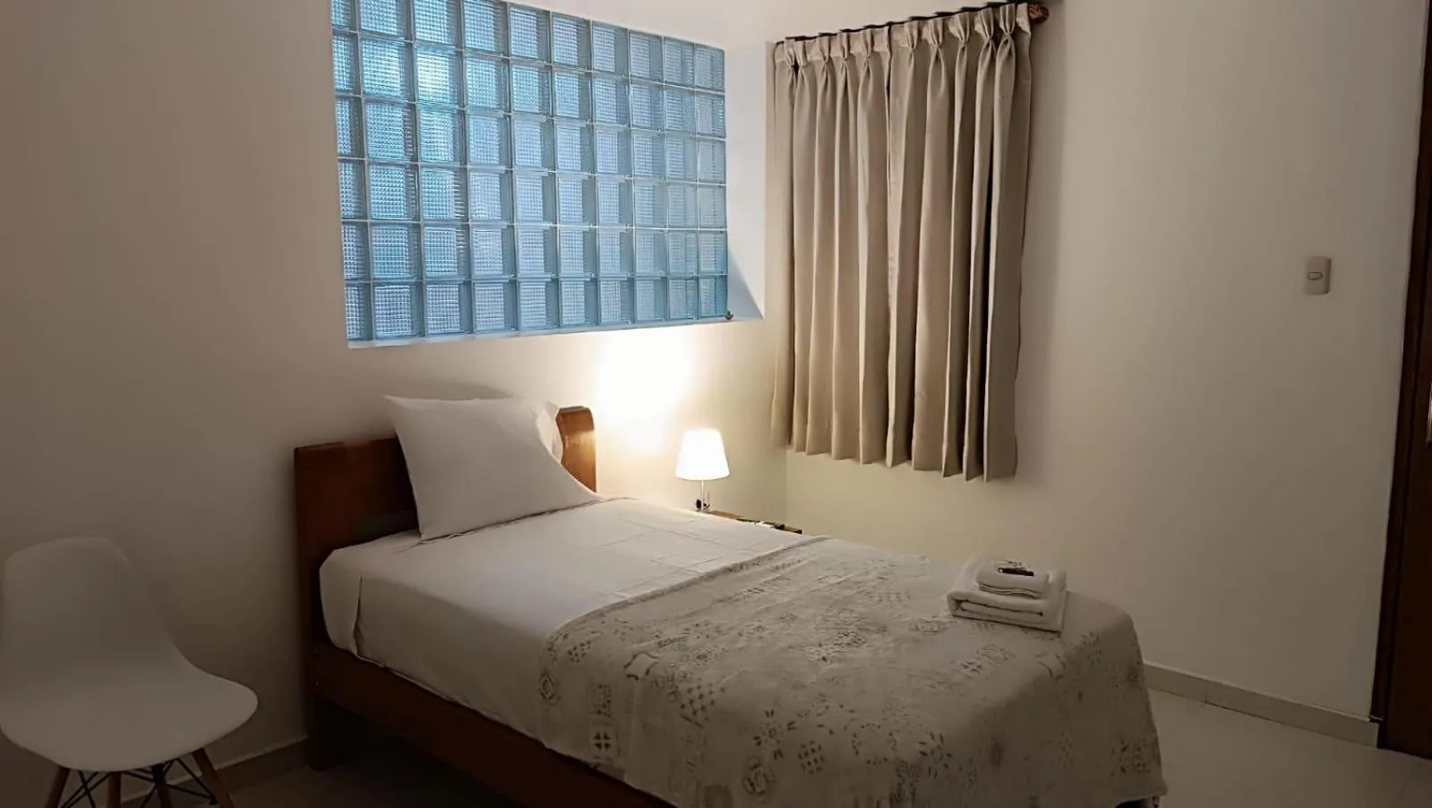 Bedroom, Bed in Hotel Aural