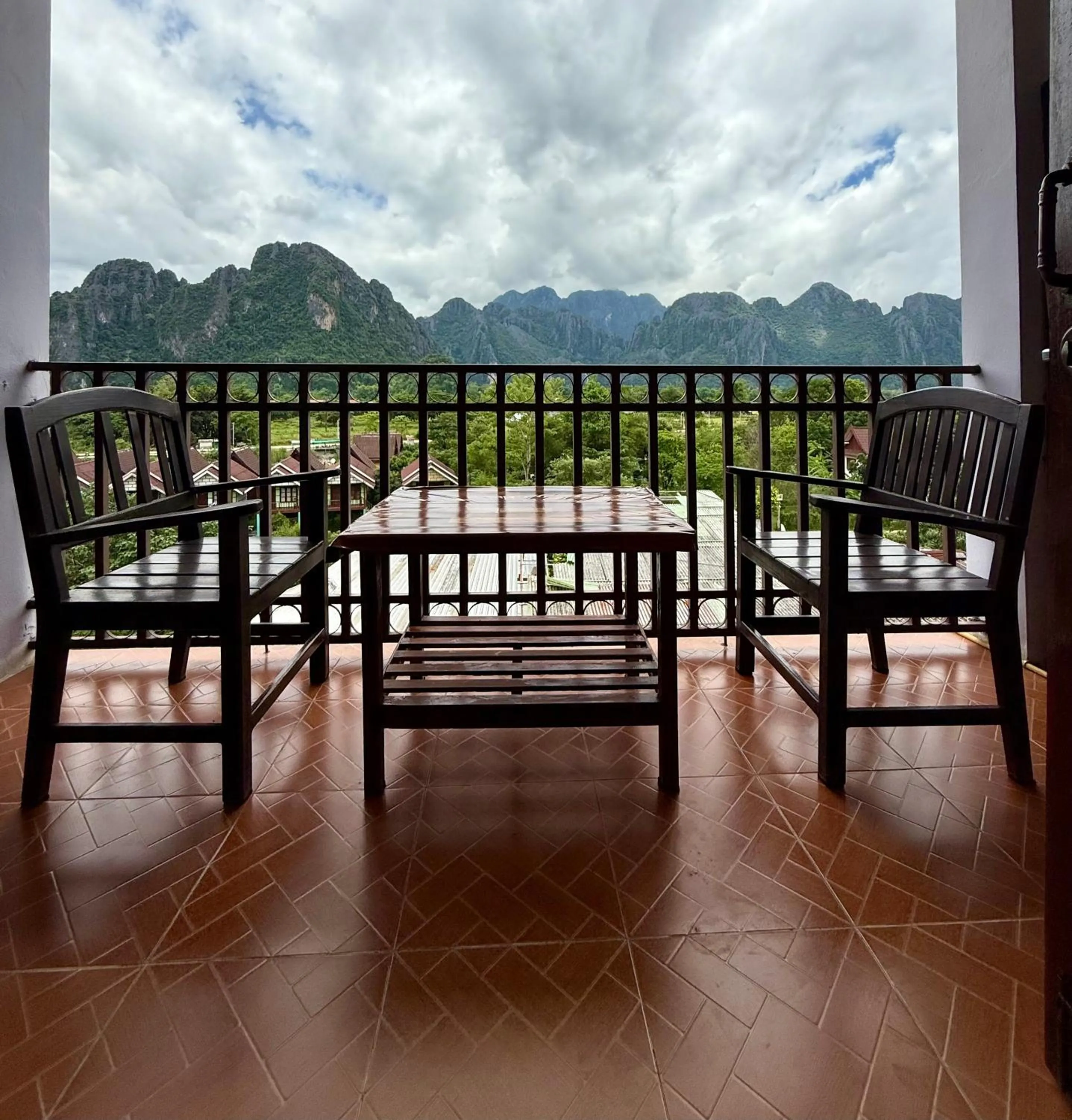 Day in Domon Riverside Hotel