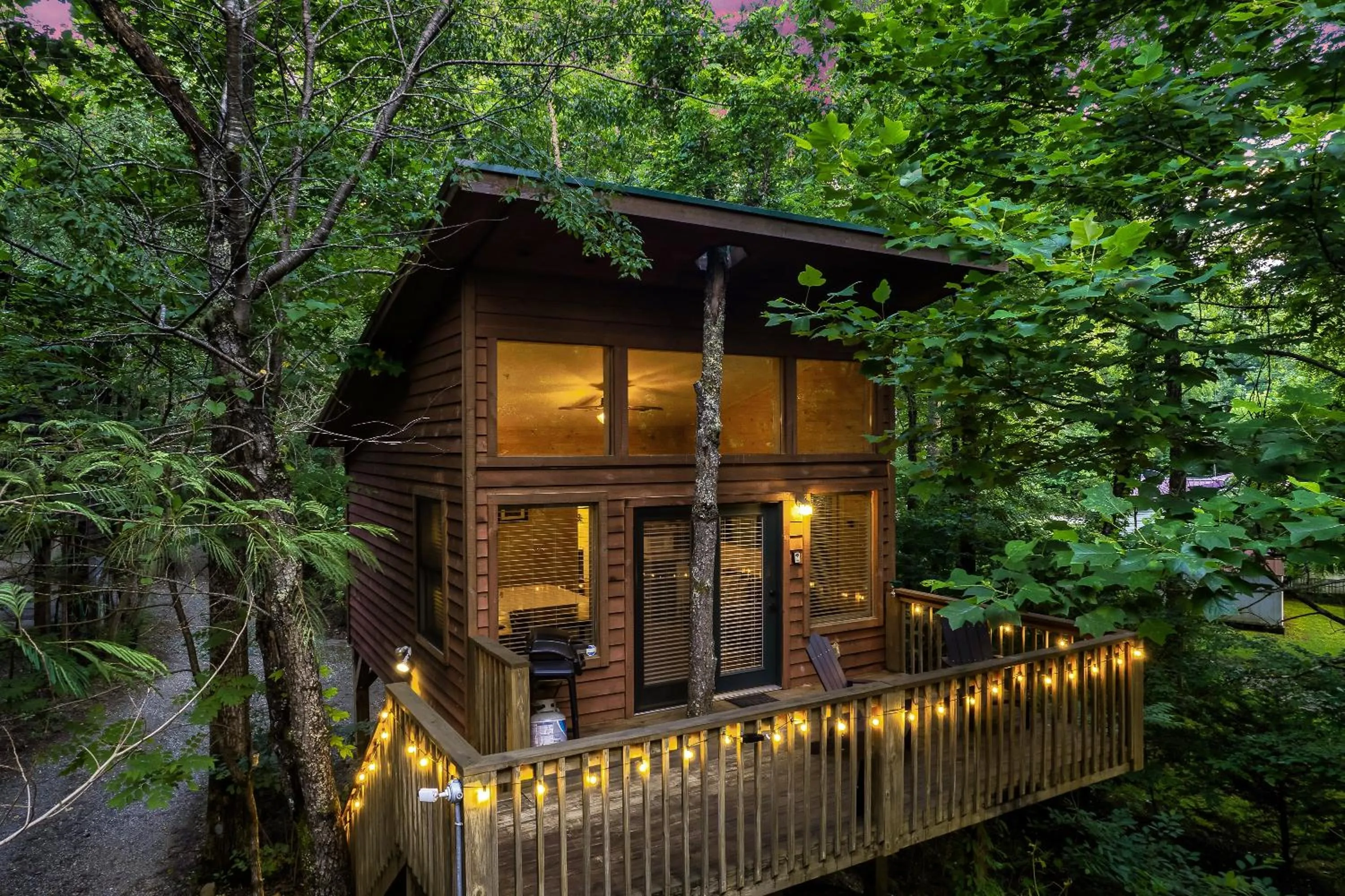 Rivers Edge Treehouses
