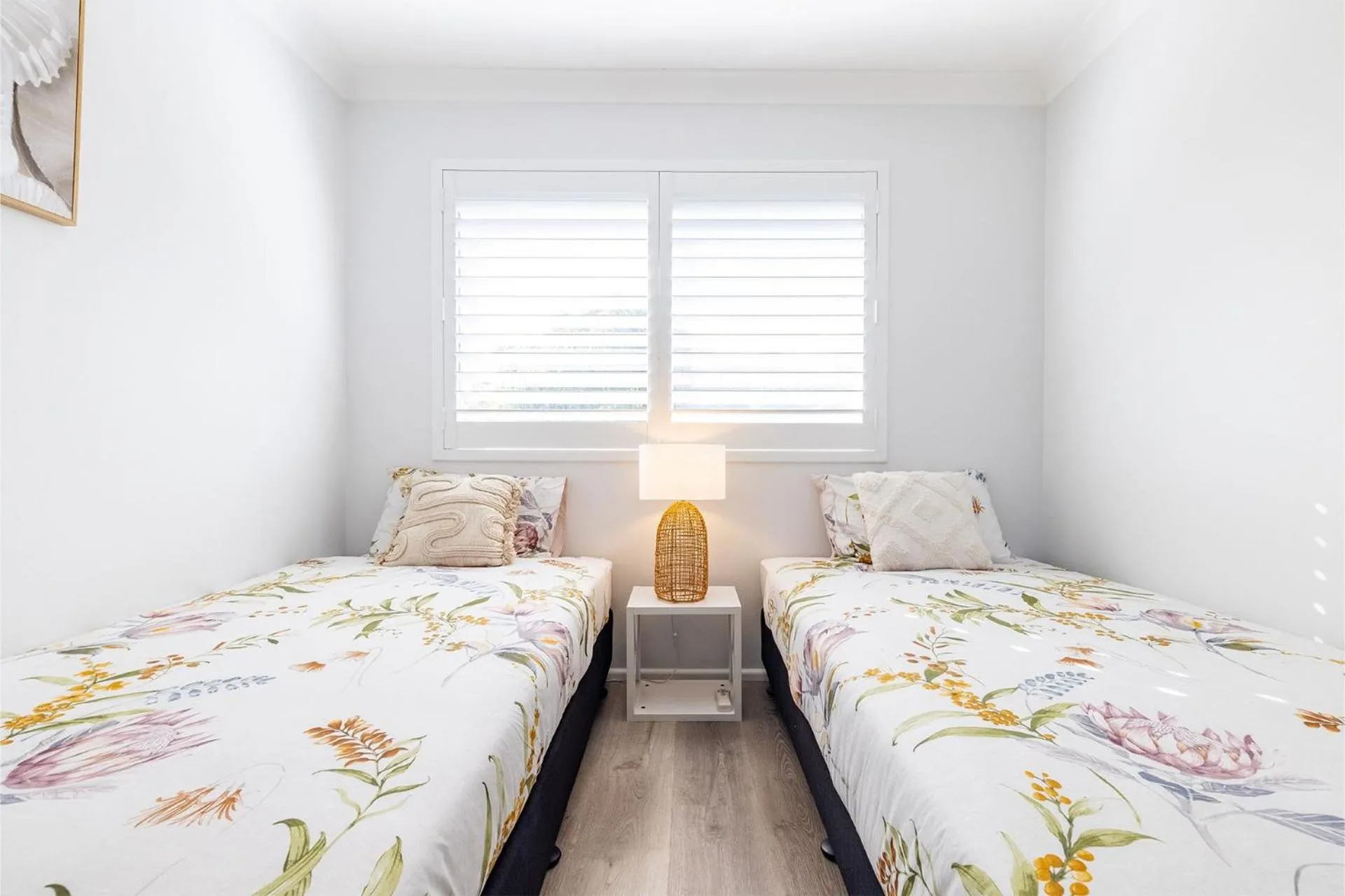 Bedroom, Bed in Shoreline 5 1 Intrepid Close Water Views and WiFi