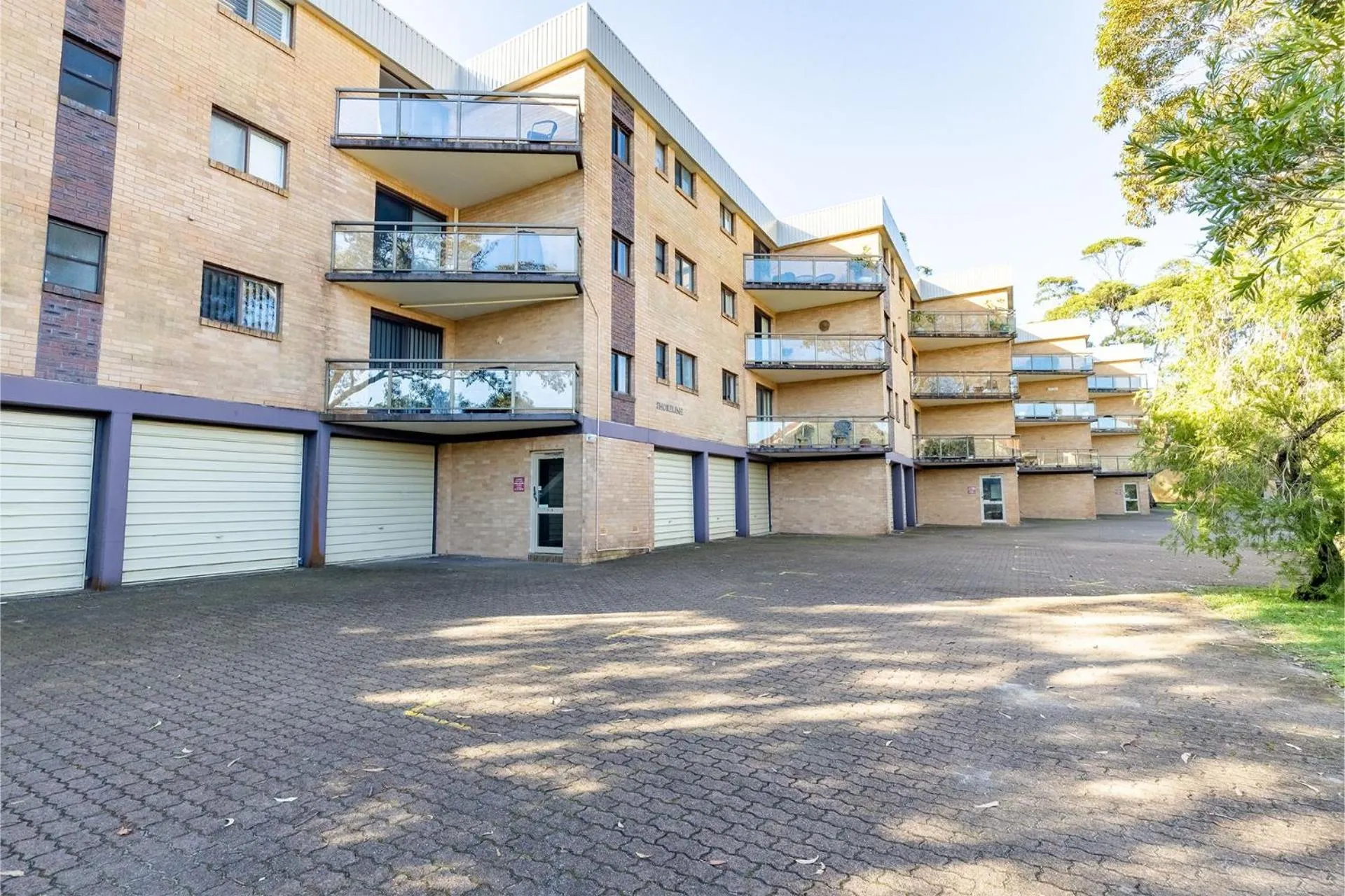 Property building in Shoreline 5 1 Intrepid Close Water Views and WiFi