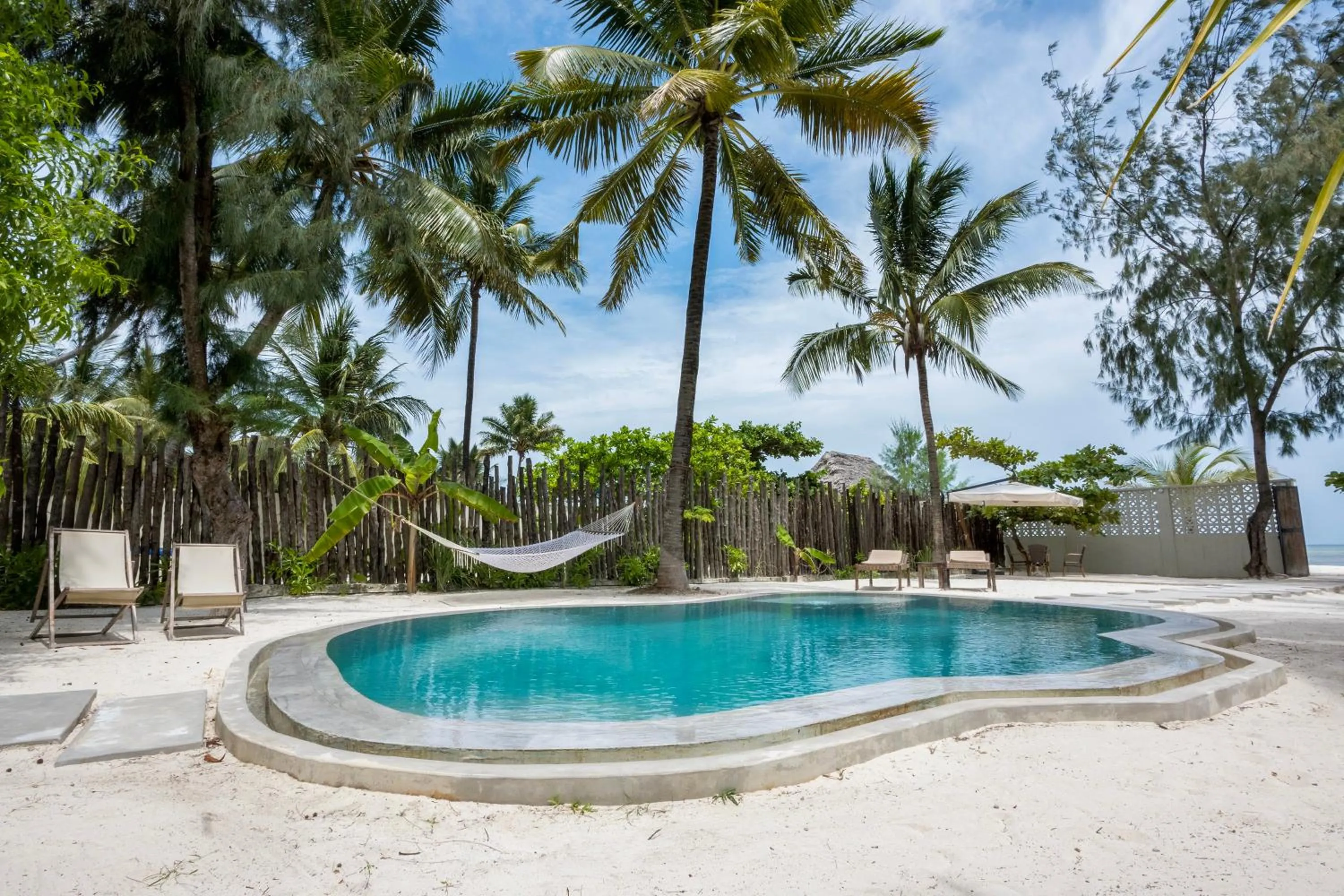 Swimming pool in RoRi Private Luxury Villas