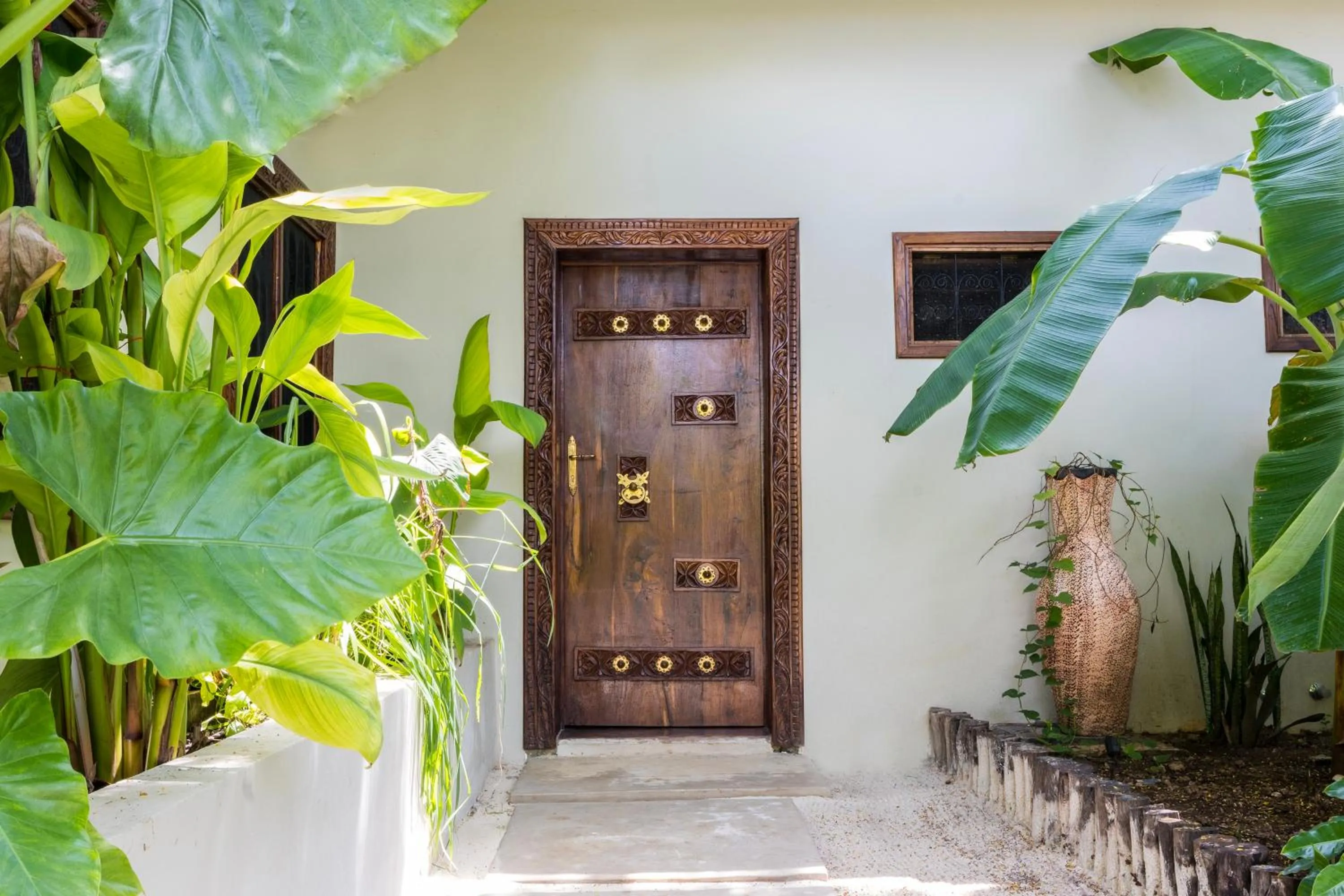 Garden in RoRi Private Luxury Villas