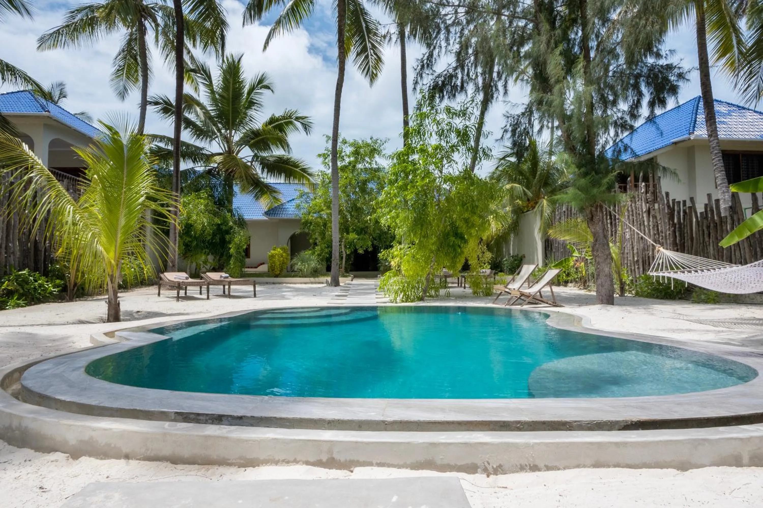 Swimming pool in RoRi Private Luxury Villas
