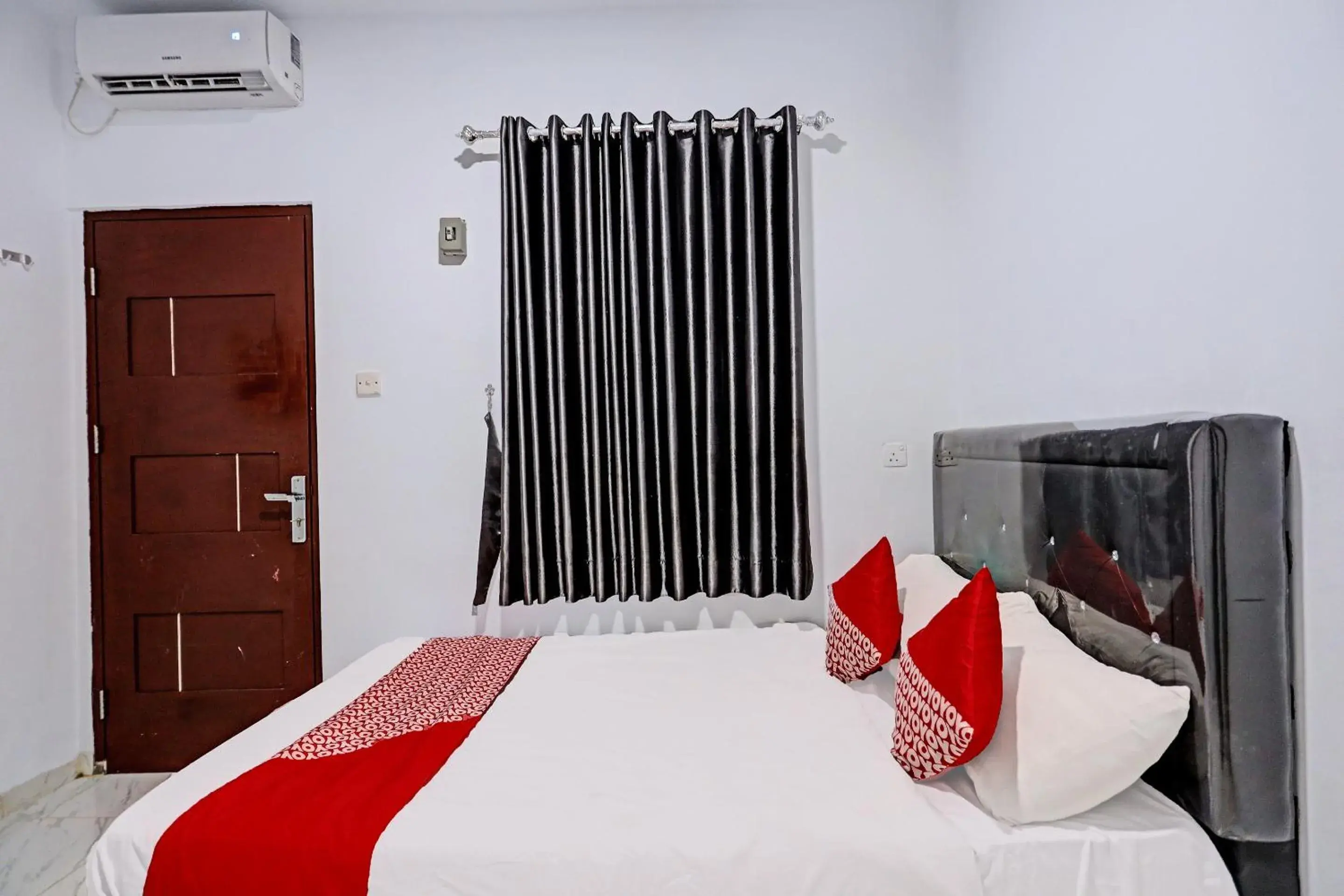 Bedroom, Bed in Hotel O Nagoya House Syariah Bedroom, Bed in Hotel O Nagoya House Syariah