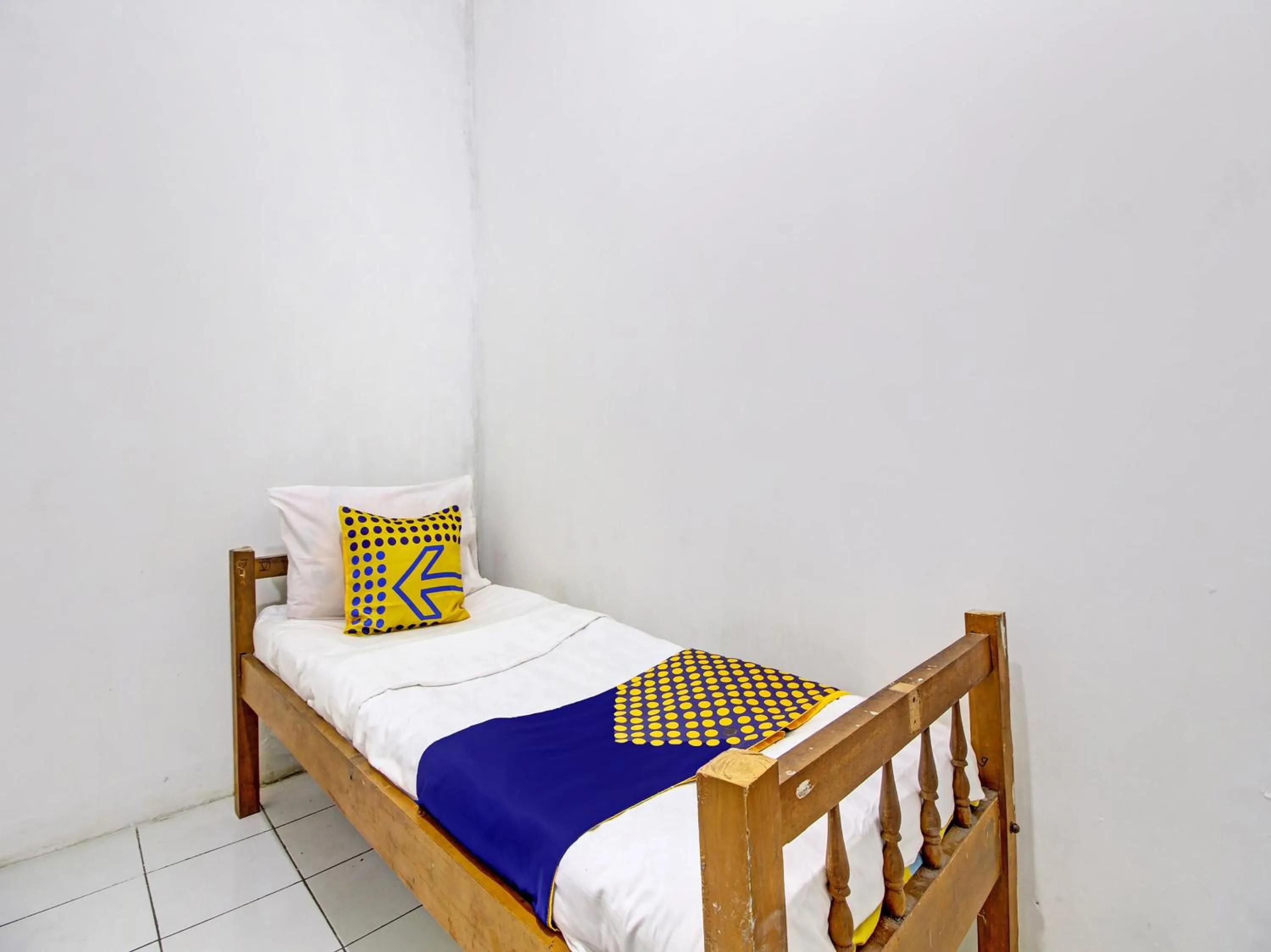 Bedroom, Bed in Hotel O Luqman Kostel Syariah