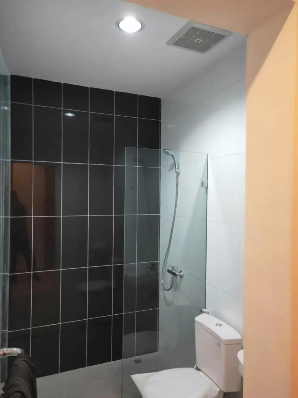 Bathroom in The Holiday Guest House