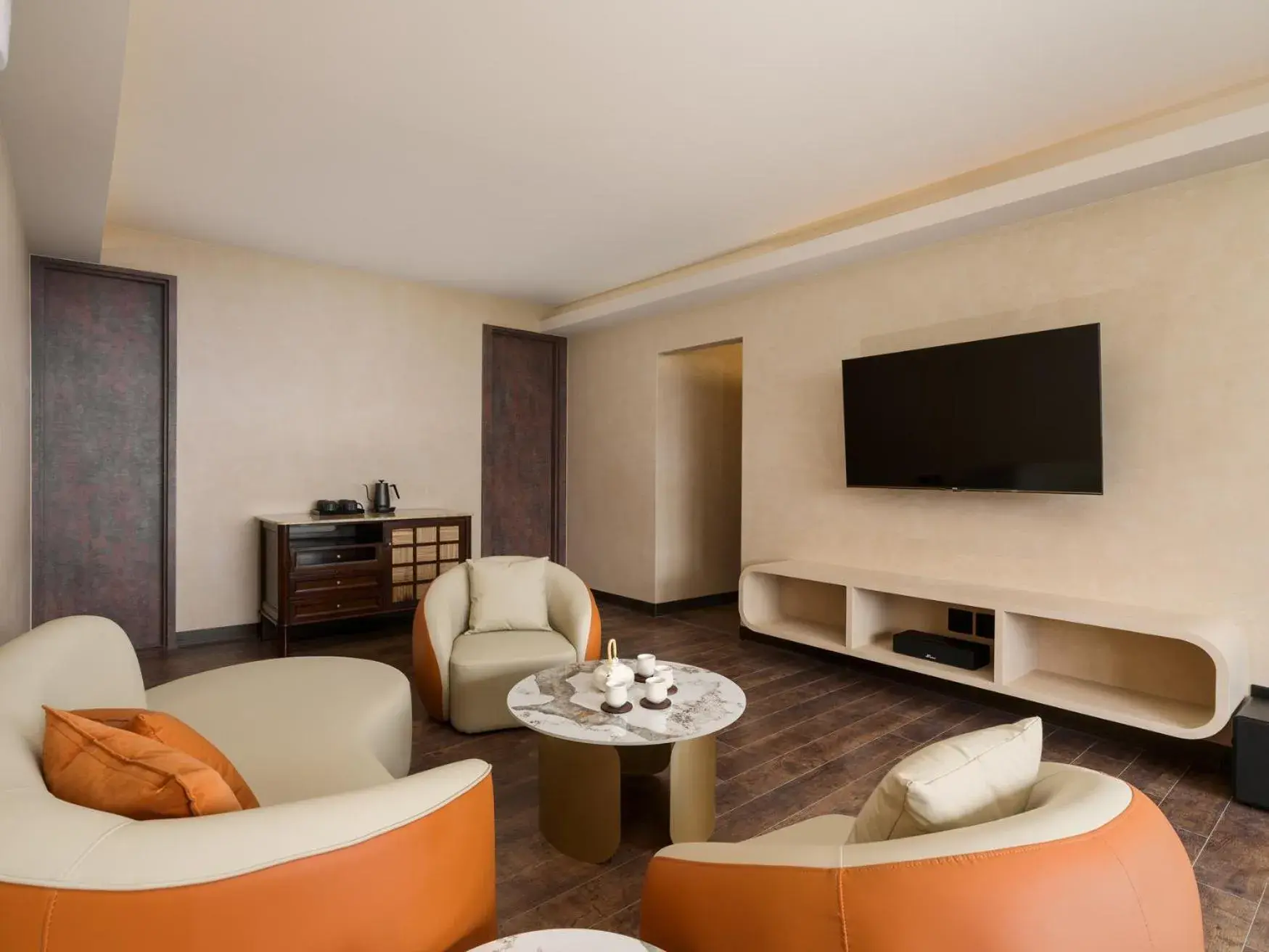 Quadruple Room with Balcony (禪) in Daybreak Quadruple Room with Balcony (禪) in Daybreak