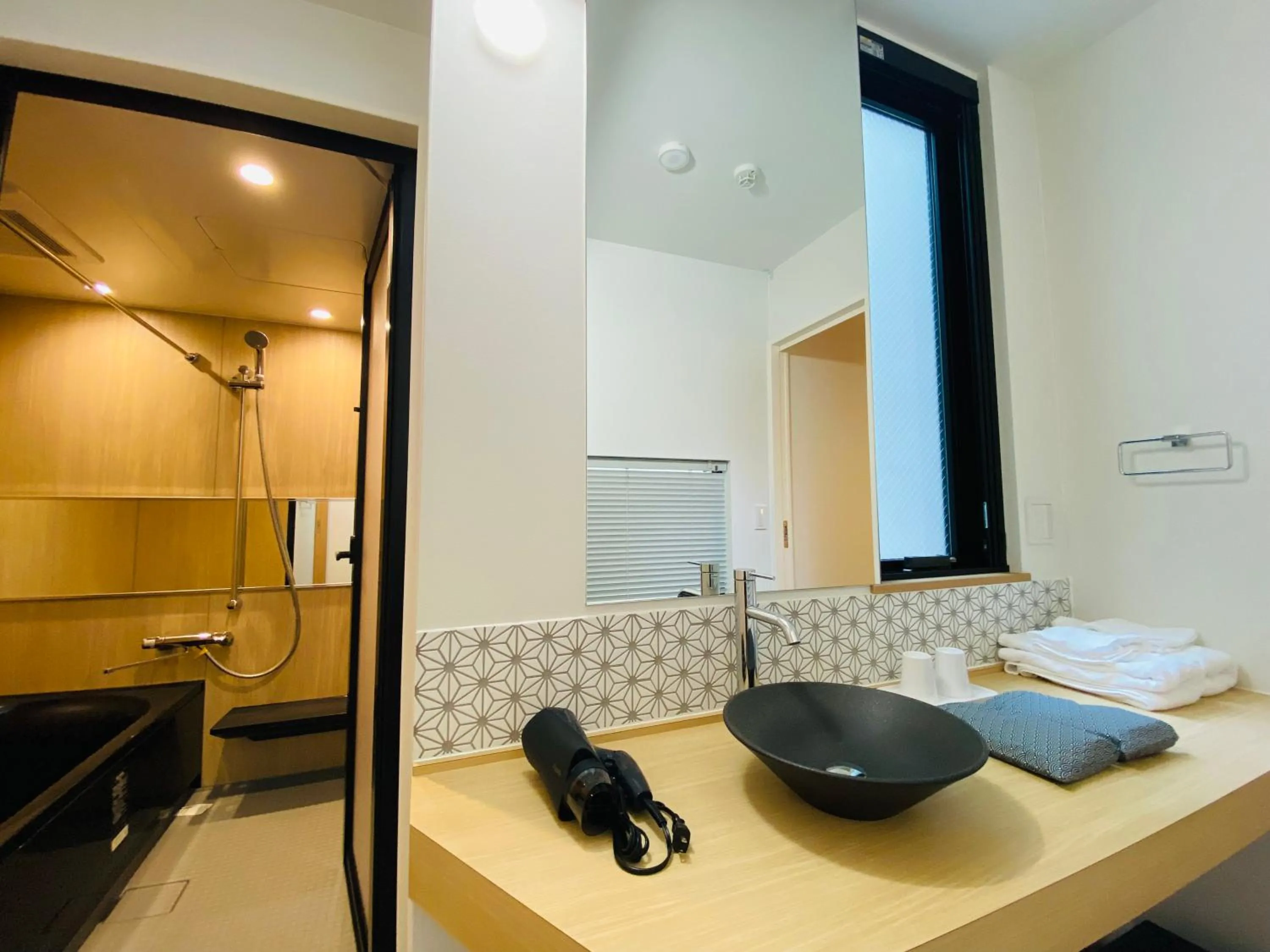 Bathroom in Hotel ZIZI Horikawa Gojo