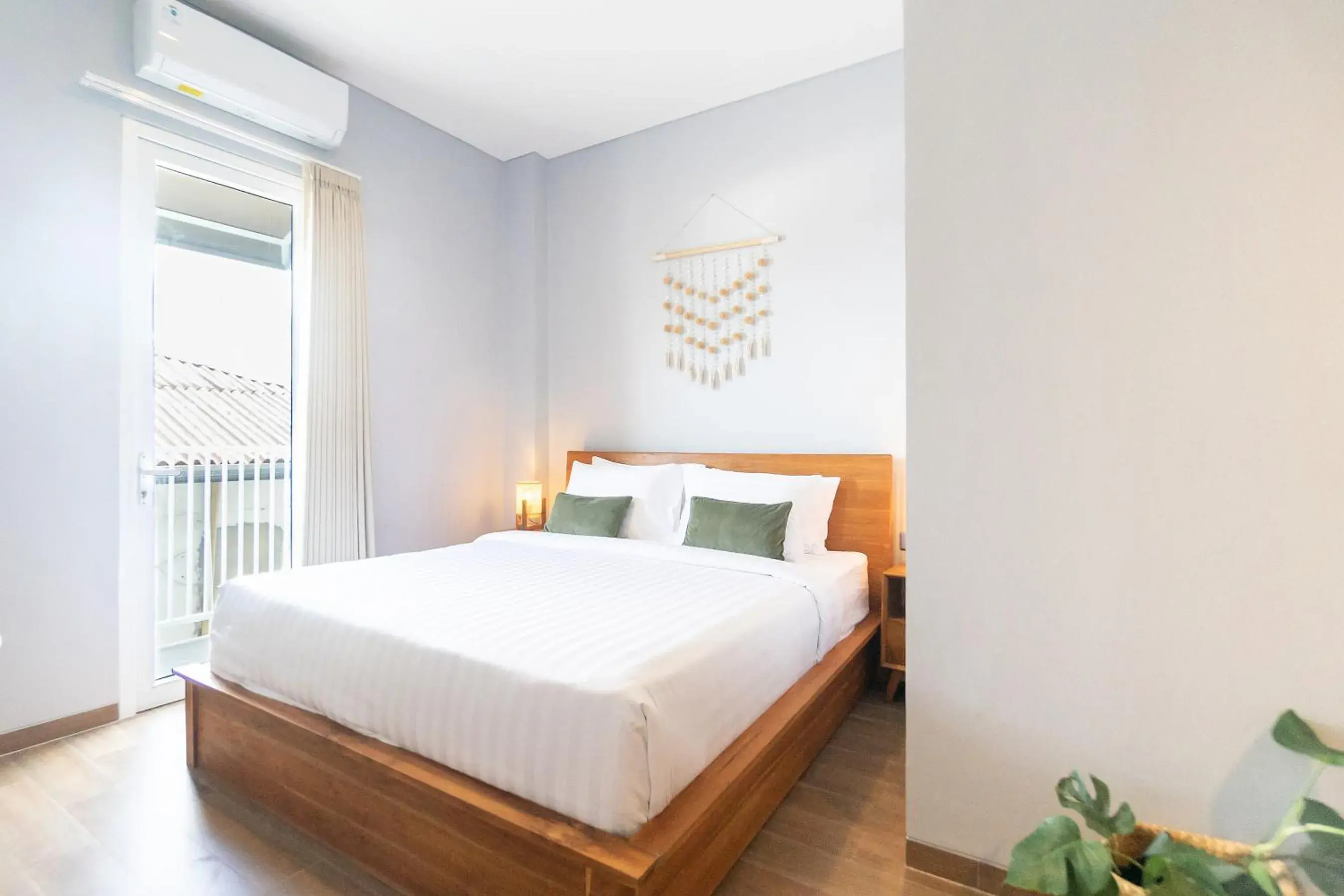 Bed in Sarang Comfort Bed in Sarang Comfort