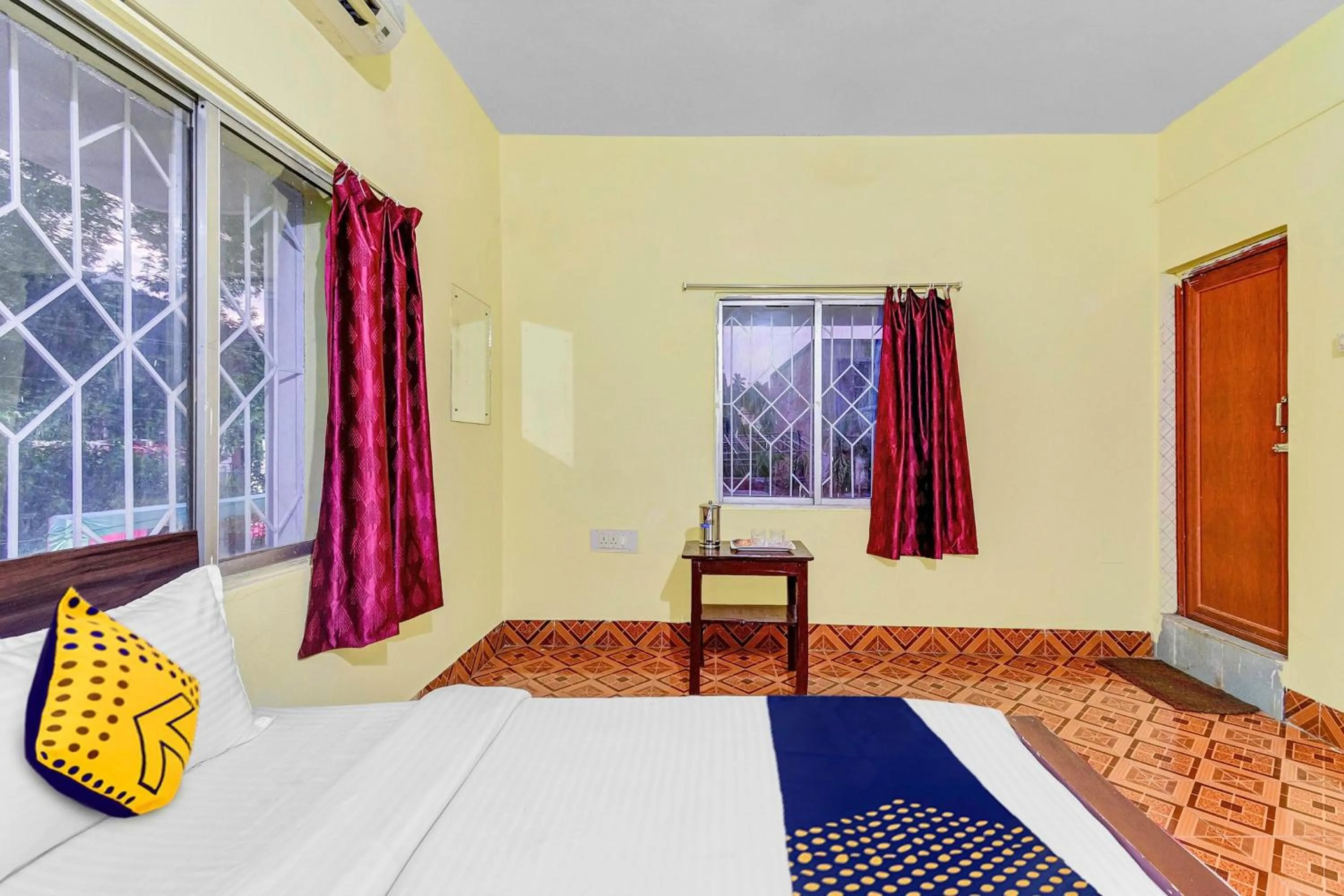 Bedroom in SPOT ON Trishakti Guest House