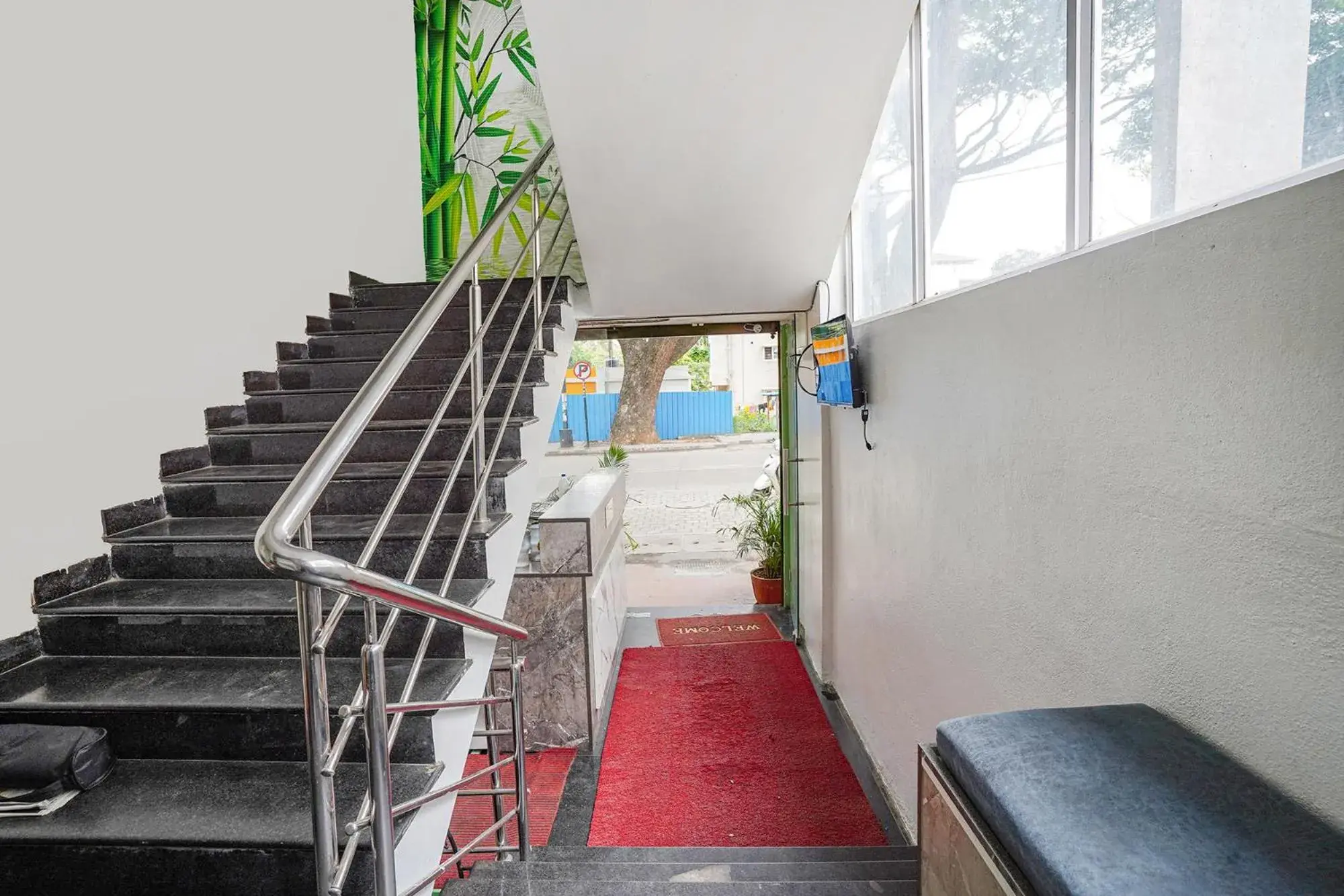 Lobby or reception in Via RLV Green Palace - Nr Kengeri Satellite Town Lobby or reception in Via RLV Green Palace - Nr Kengeri Satellite Town