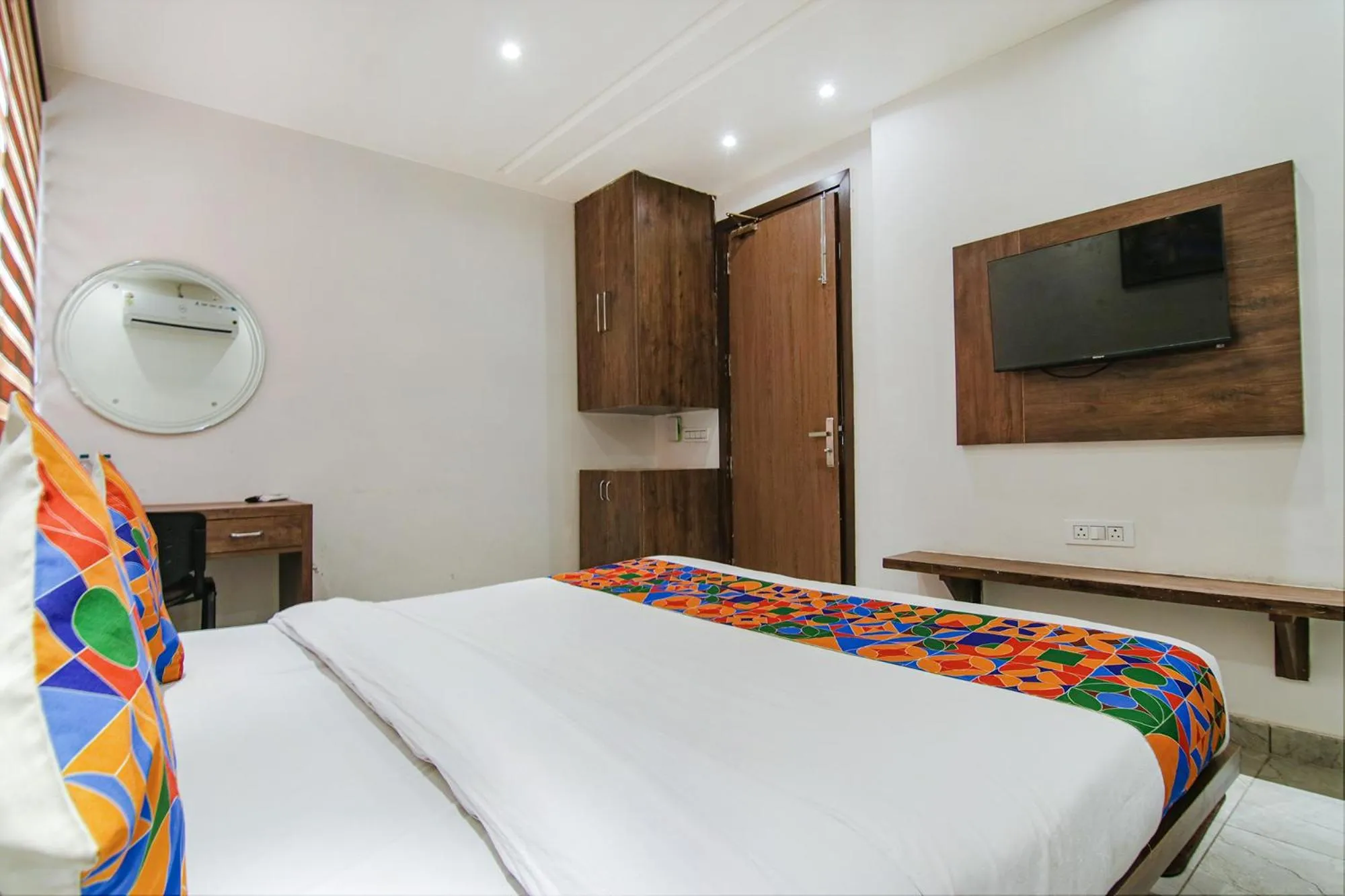 Bed in FabHotel Moro Rohini Sector 4