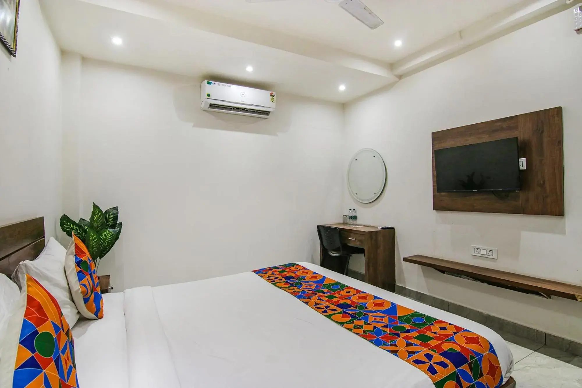 Bed in FabHotel Moro Rohini Sector 4 Bed in FabHotel Moro Rohini Sector 4