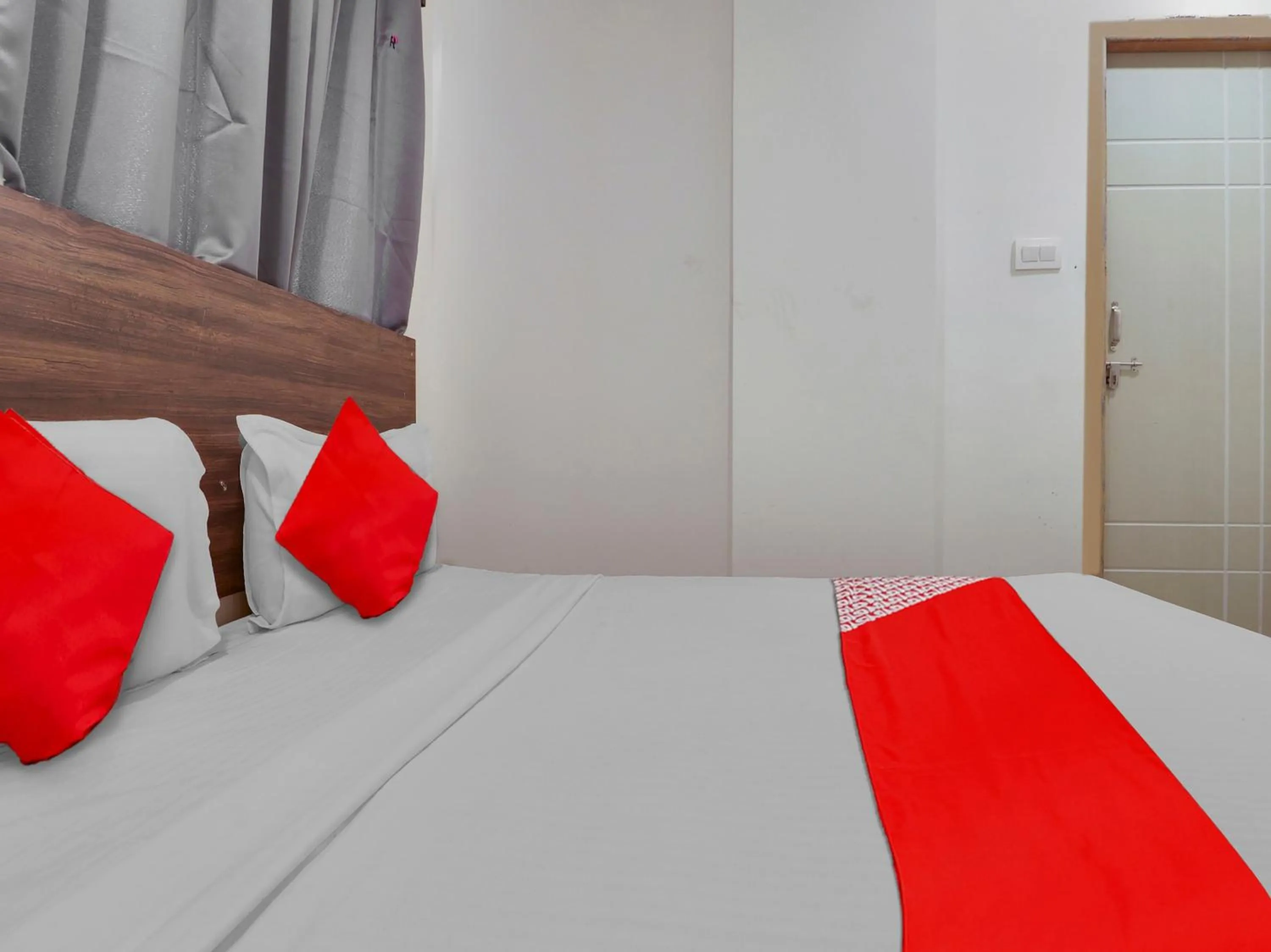 Bedroom, Bed in Super Hotel O R Square Uppal