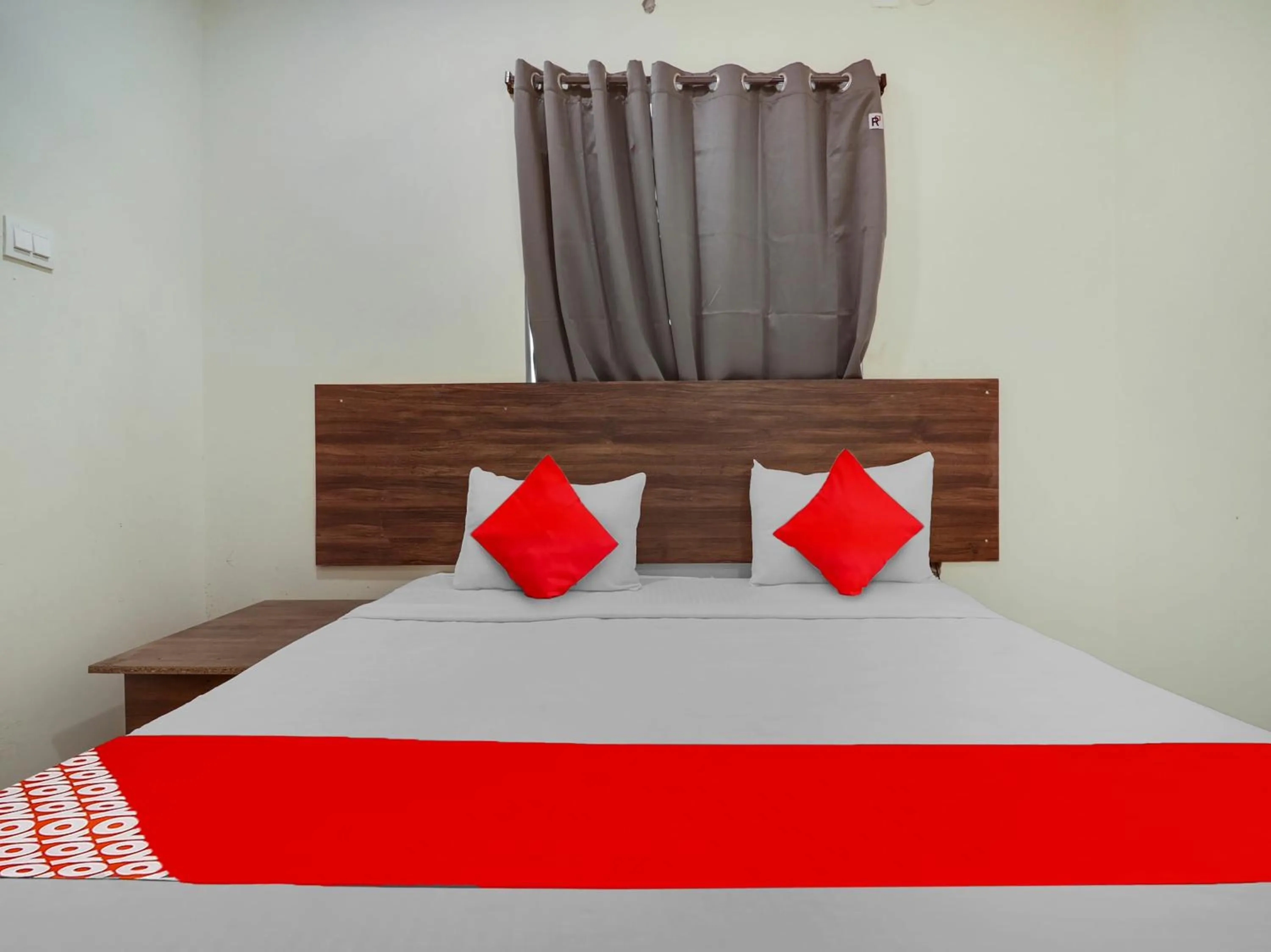 Bedroom, Bed in Super Hotel O R Square Uppal