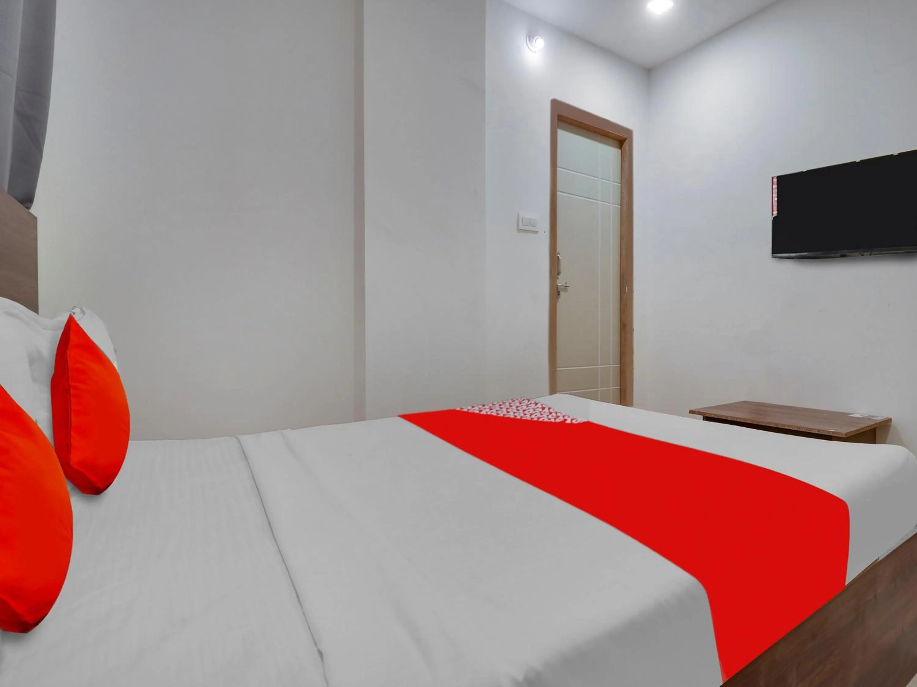Bedroom, Bed in Super Hotel O R Square Uppal