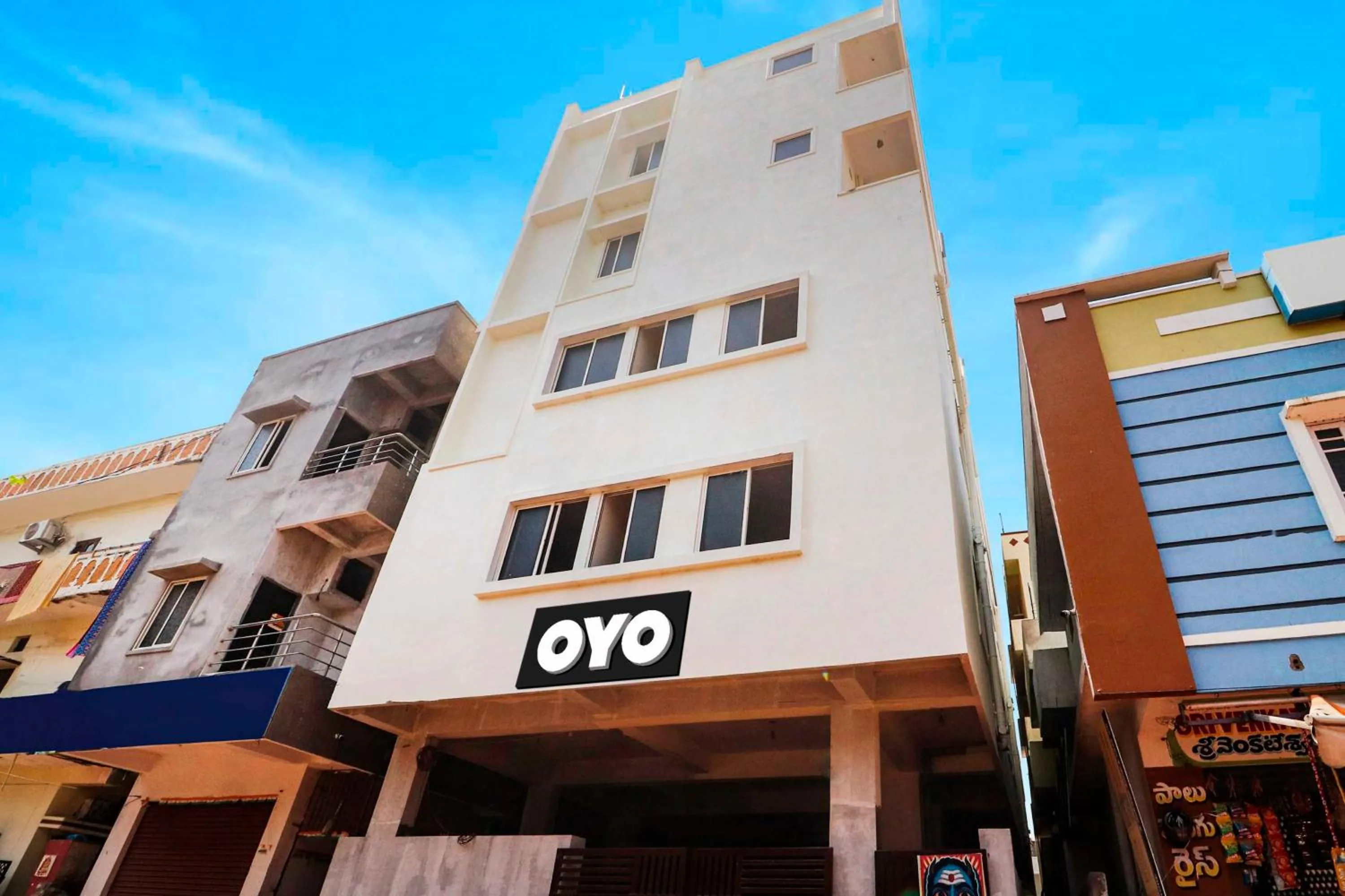 Facade/entrance in Super Hotel O R Square Uppal