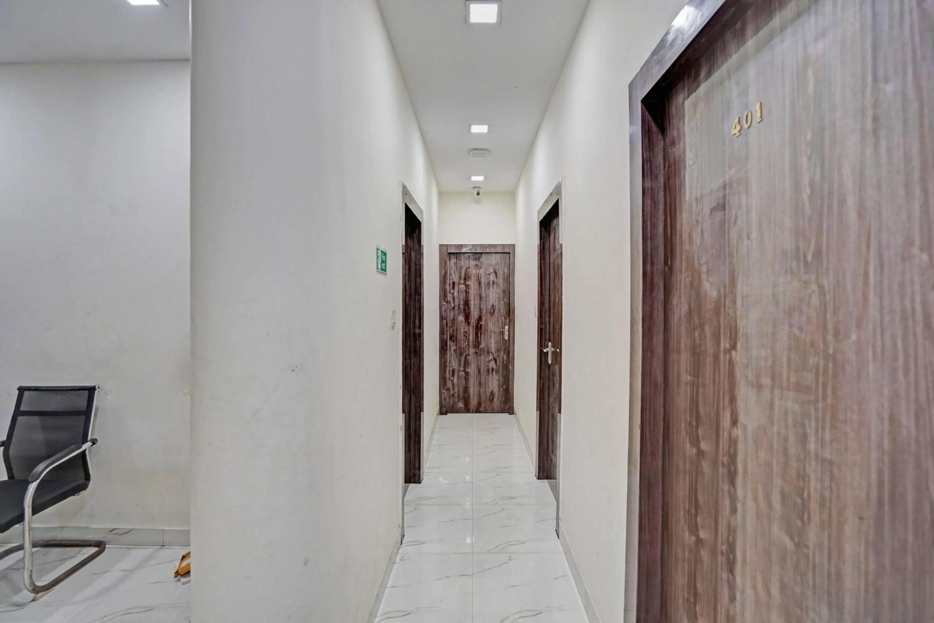 Lobby or reception in Collection O Dalhousie Square Kolkata Formerly G.N Palace