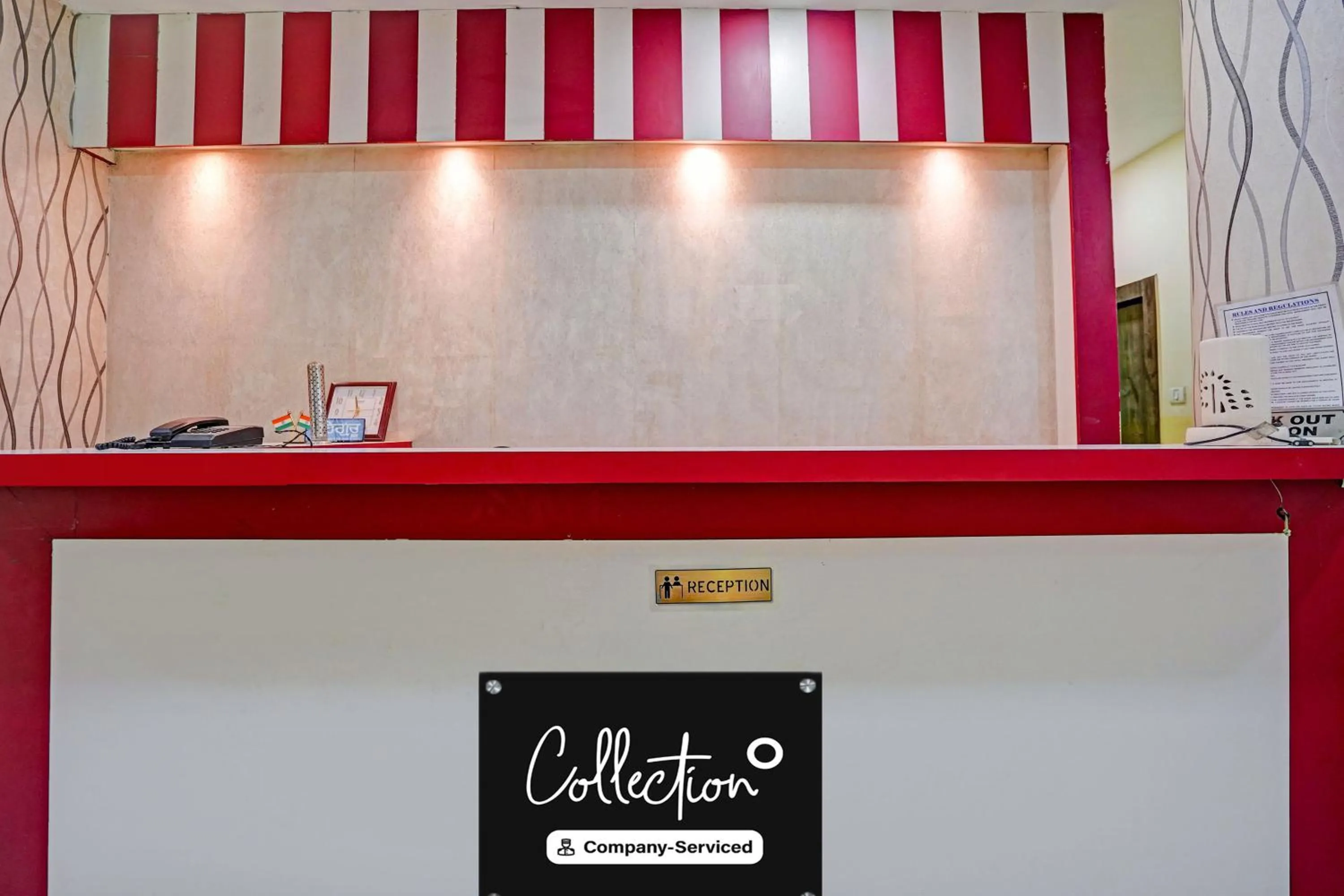 Lobby or reception in Super Collection O Dalhousie Square Kolkata Formerly G.N Palace