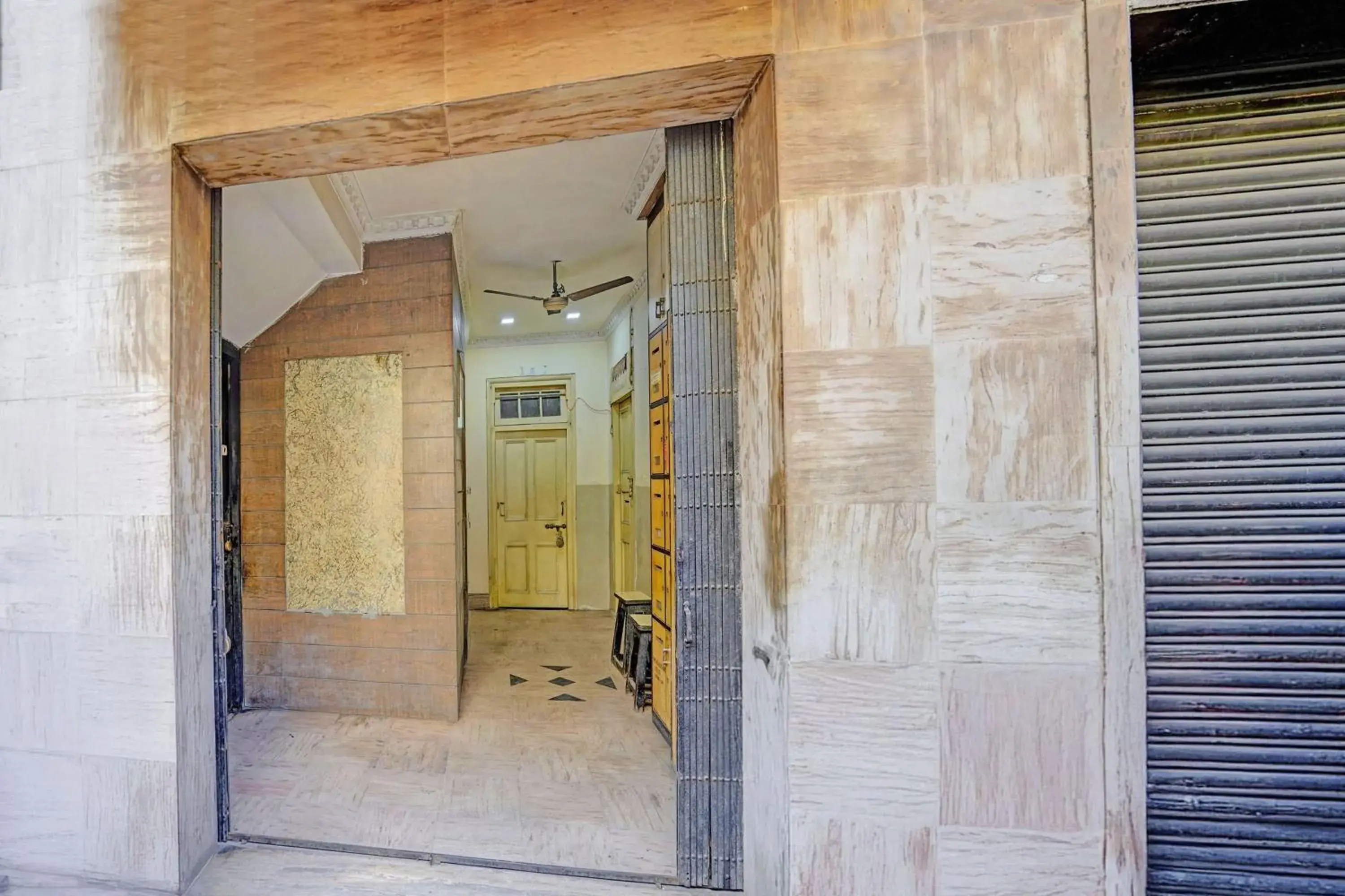 Facade/entrance in Collection O Dalhousie Square Kolkata Formerly G.N Palace Facade/entrance in Collection O Dalhousie Square Kolkata Formerly G.N Palace