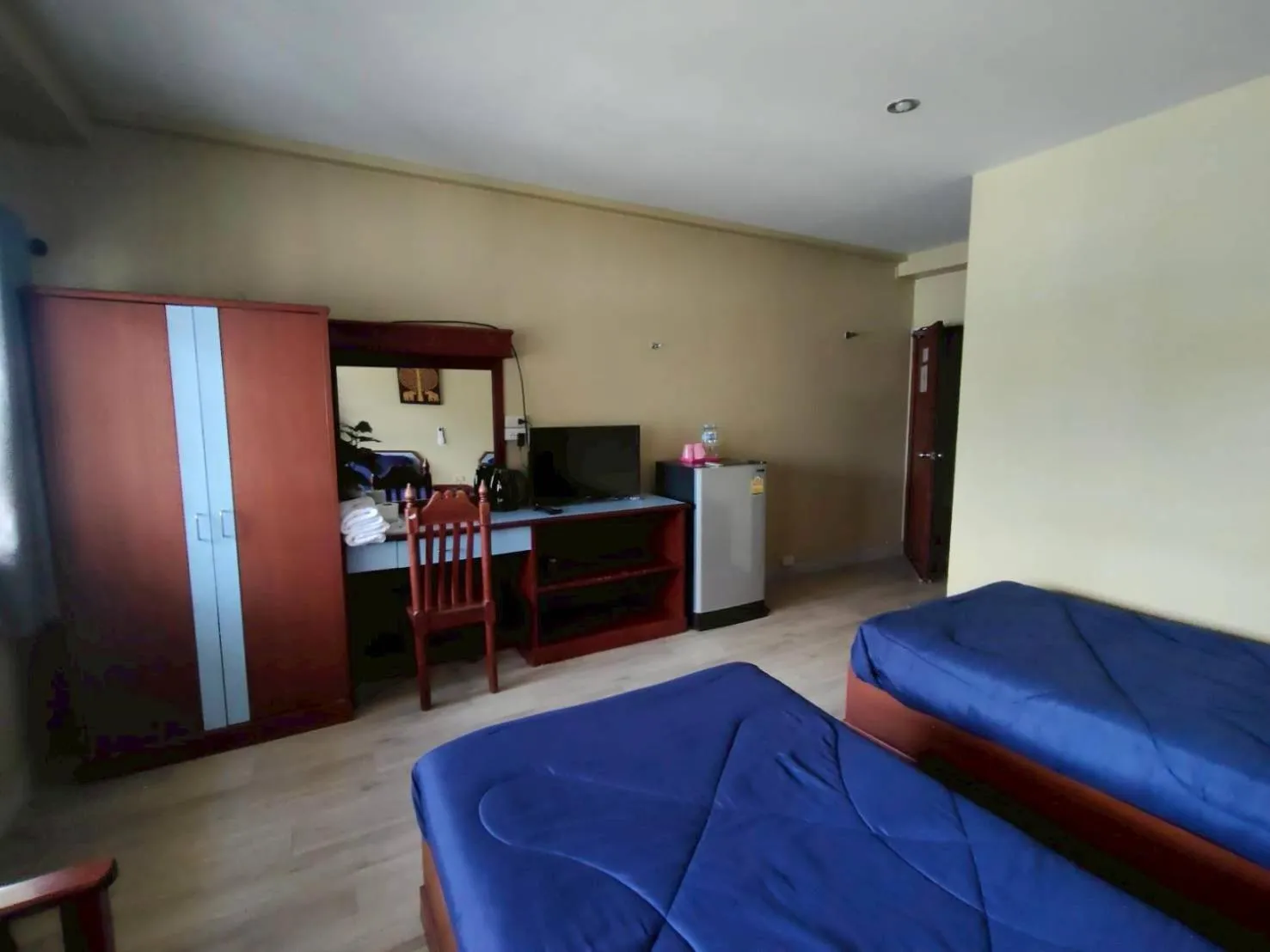 Bed in Metro Residence