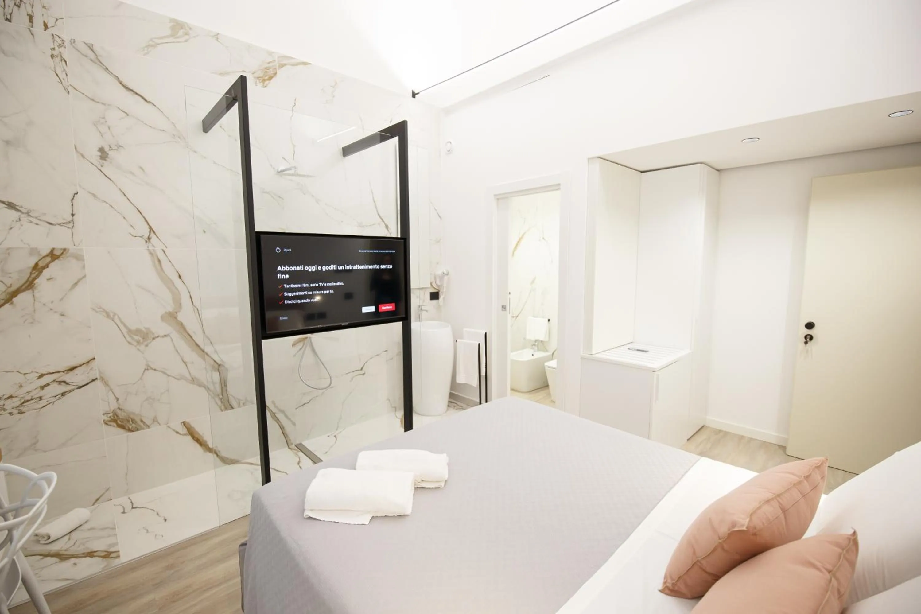 Photo of the whole room in MAZZINI PALACE