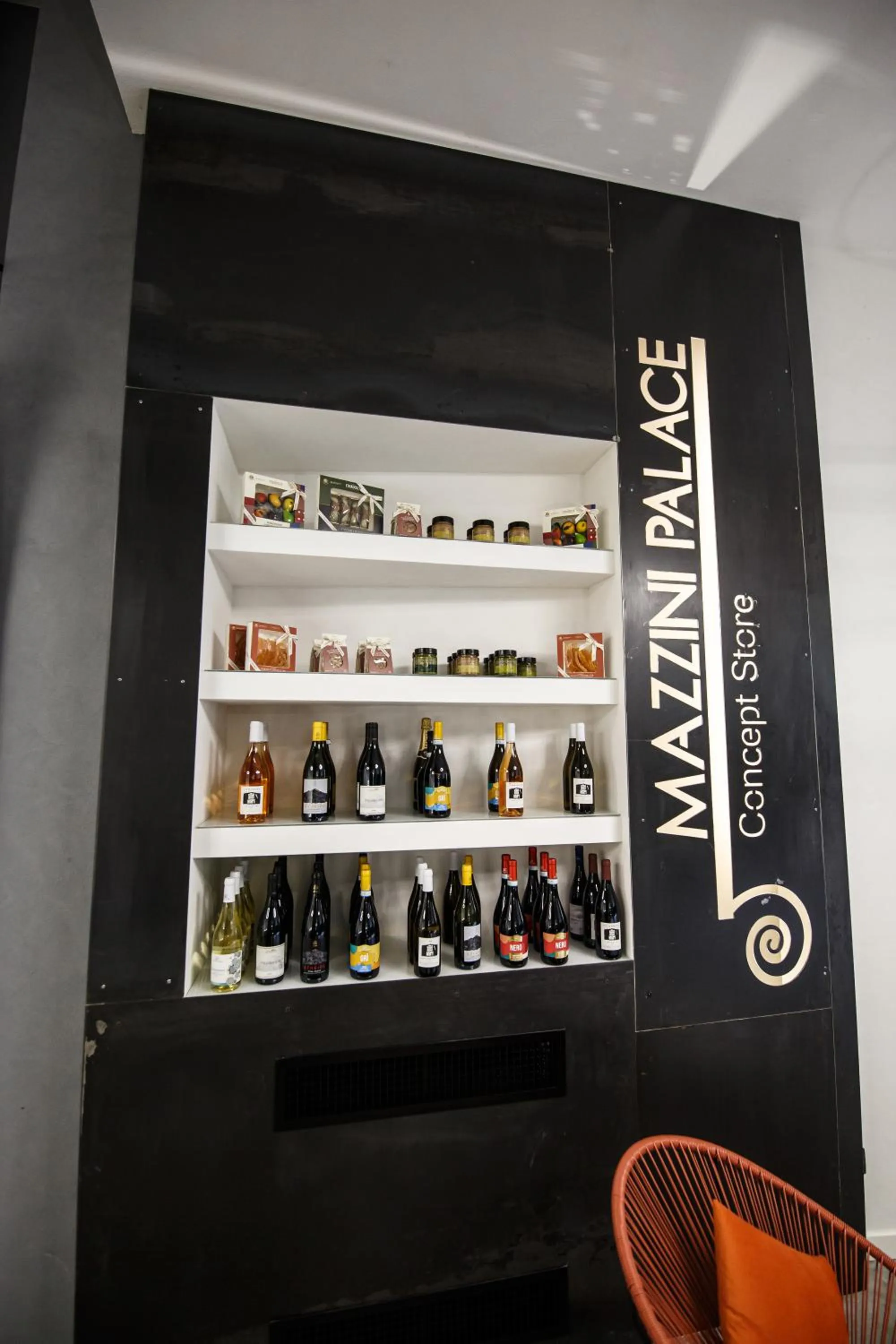 Alcoholic drinks in MAZZINI PALACE