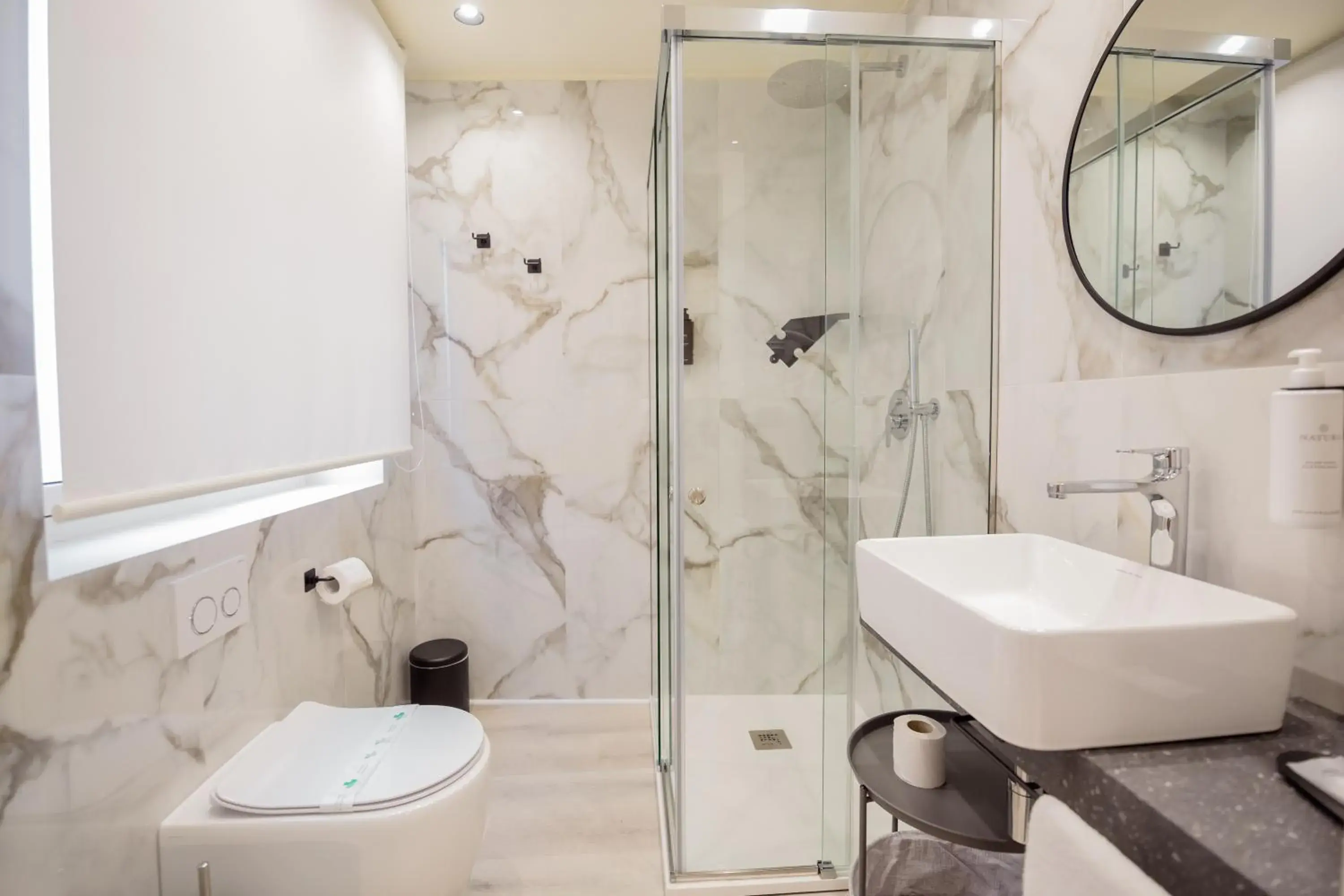 Deluxe Double or Twin Room - single occupancy in MAZZINI PALACE Deluxe Double or Twin Room - single occupancy in MAZZINI PALACE