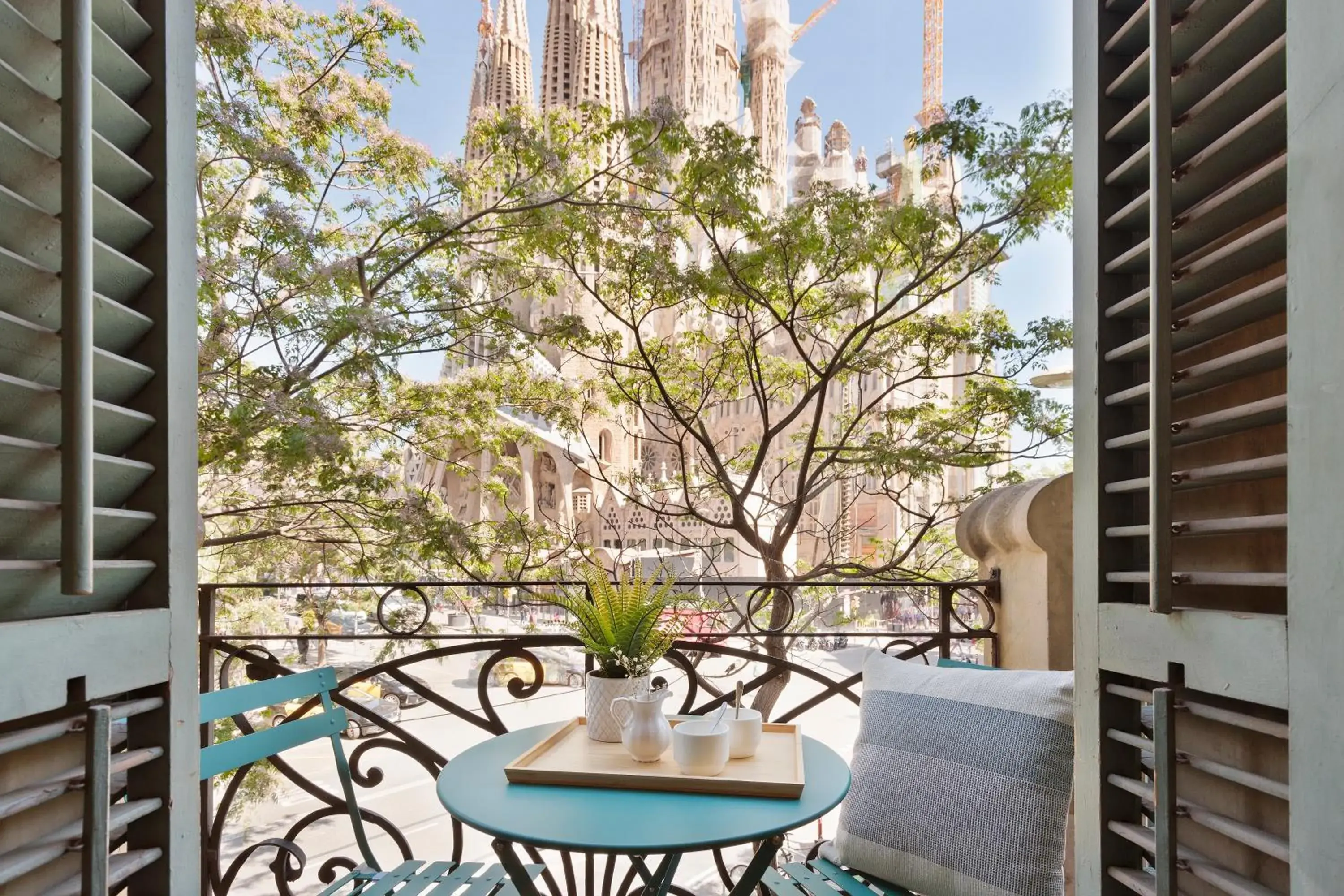 Click&Flat Gaudi Dream I Click&Flat Gaudi Dream I